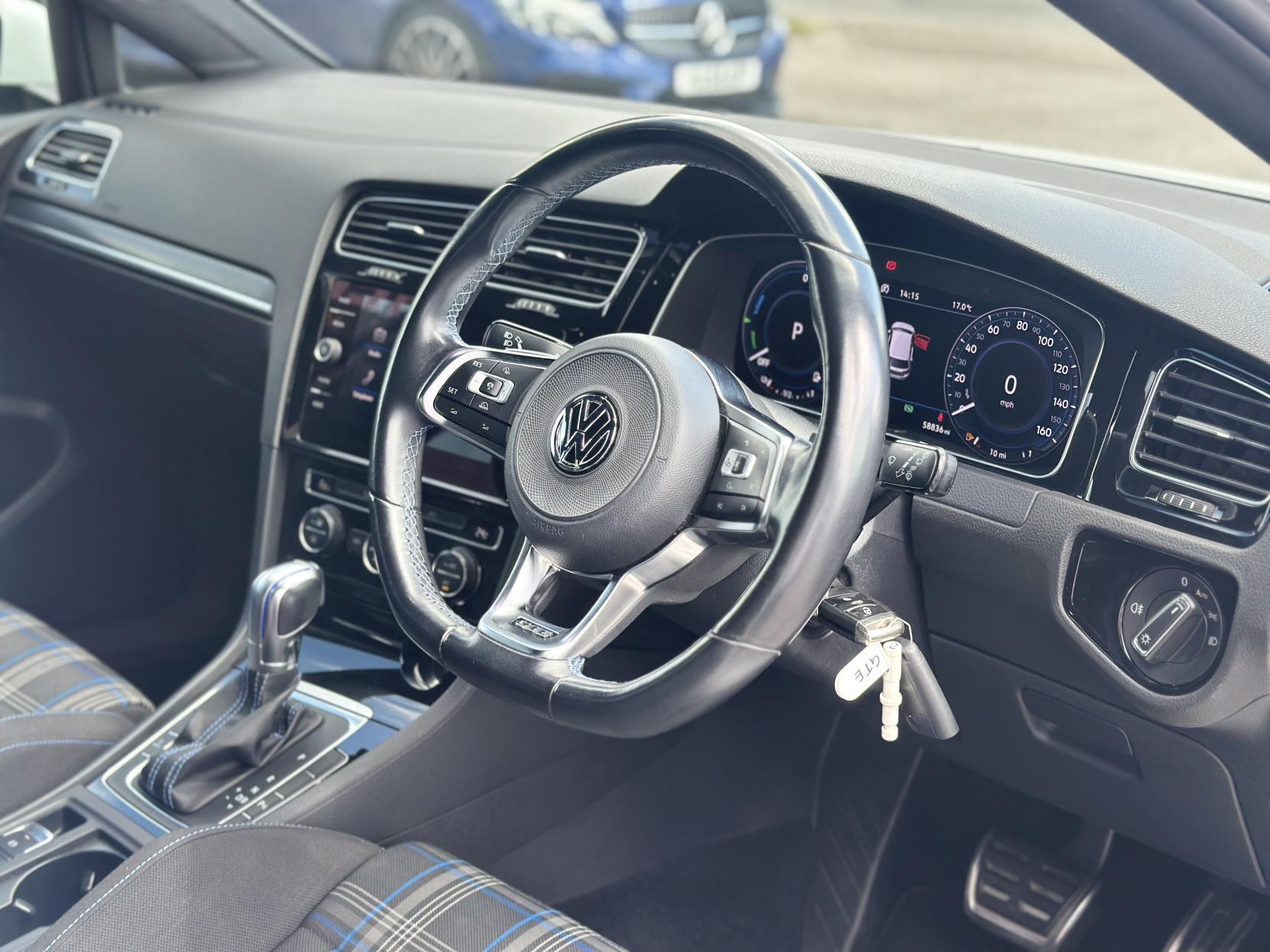 Volkswagen Golf 1.4 TSI 8.7kWh GTE Hatchback 5dr Petrol Plug-in Hybrid DSG Euro 6 (s/s) (204 ps)