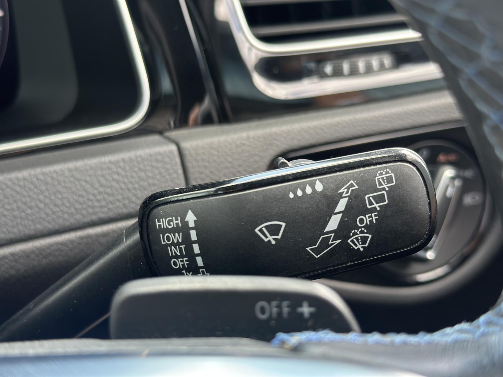 Volkswagen Golf 1.4 TSI 8.7kWh GTE Hatchback 5dr Petrol Plug-in Hybrid DSG Euro 6 (s/s) (204 ps)