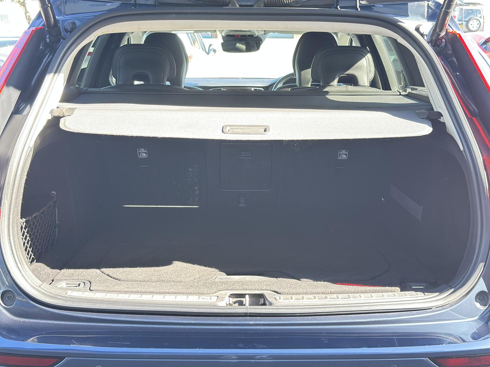 Volvo V60 2.0 D4 Momentum Pro Estate 5dr Diesel Auto Euro 6 (s/s) (190 ps)
