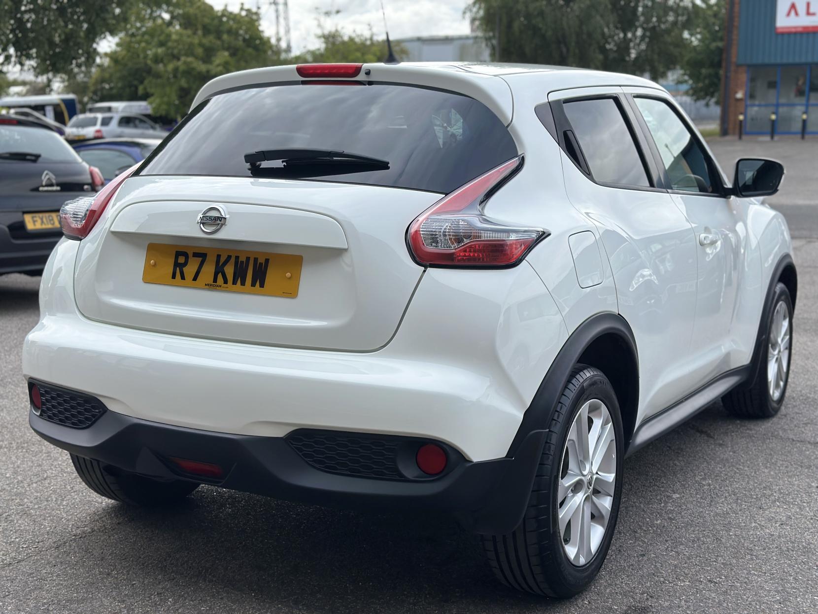 Nissan Juke 1.2 DIG-T Acenta SUV 5dr Petrol Manual Euro 6 (s/s) (115 ps)