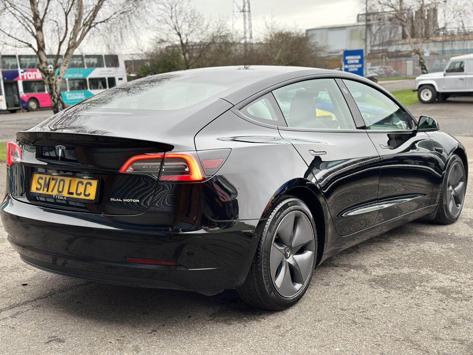 Tesla Model 3 (Dual Motor) Long Range Saloon 4dr Electric Auto 4WDE (346 ps)