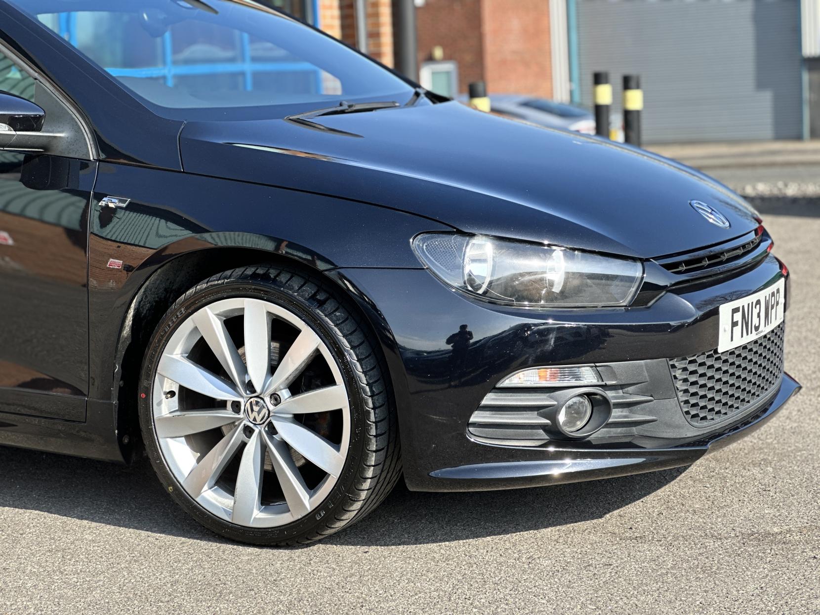 Volkswagen Scirocco 2.0 TSI R-Line Hatchback 3dr Petrol Manual Euro 5 (Leather, Nav) (210 ps)