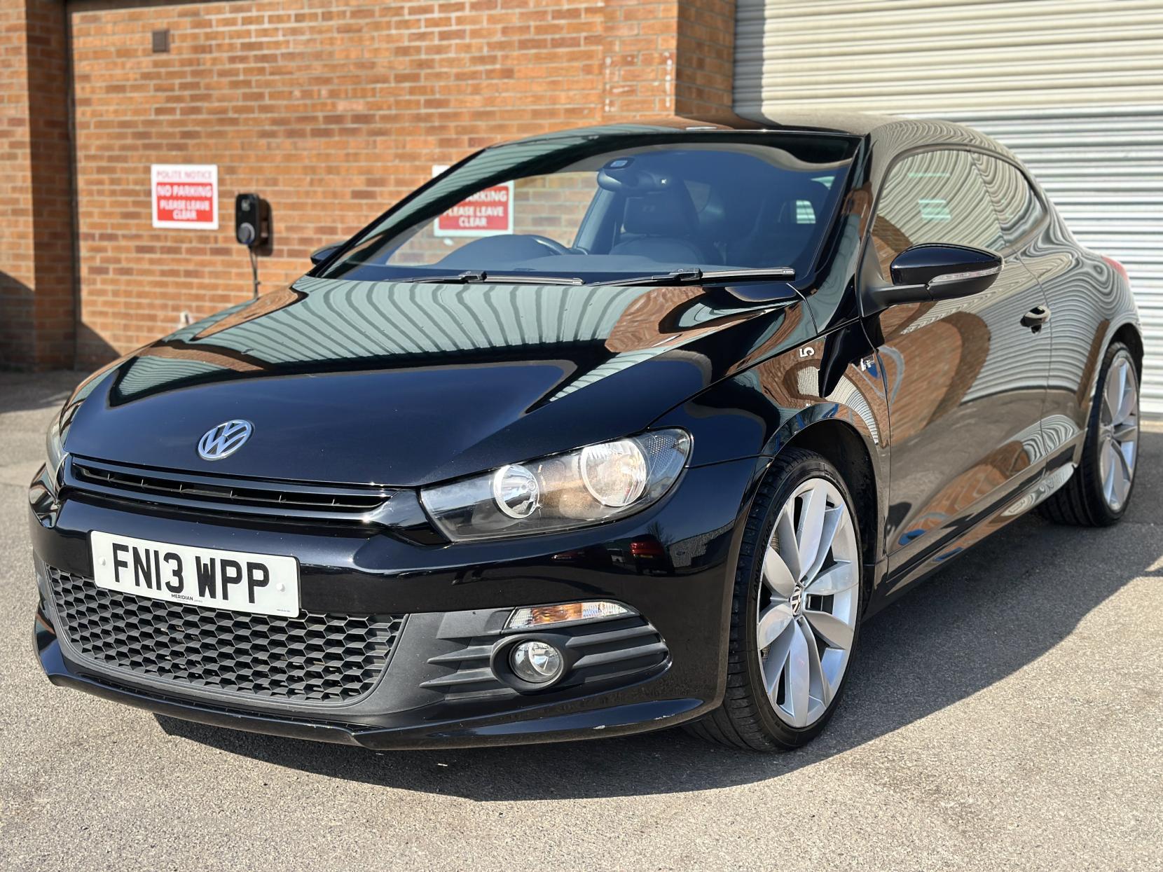 Volkswagen Scirocco 2.0 TSI R-Line Hatchback 3dr Petrol Manual Euro 5 (Leather, Nav) (210 ps)