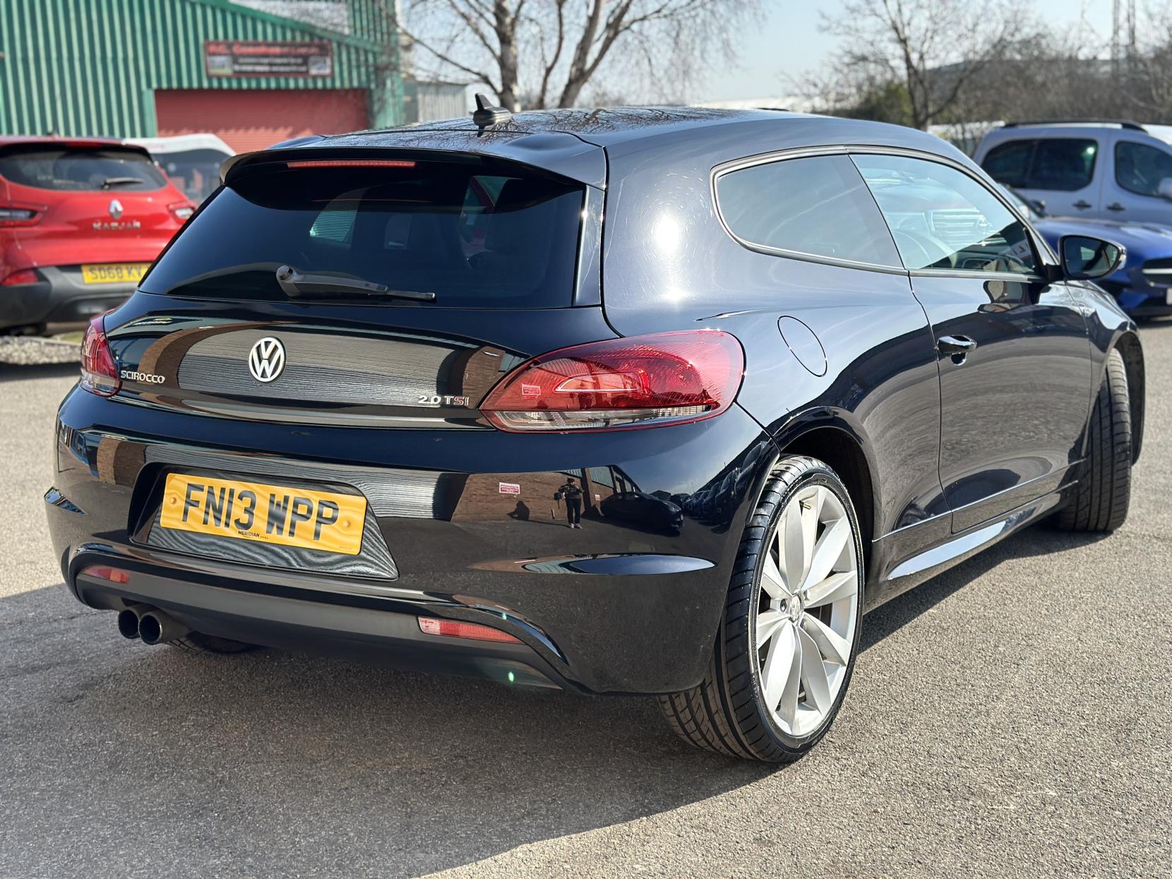 Volkswagen Scirocco 2.0 TSI R-Line Hatchback 3dr Petrol Manual Euro 5 (Leather, Nav) (210 ps)