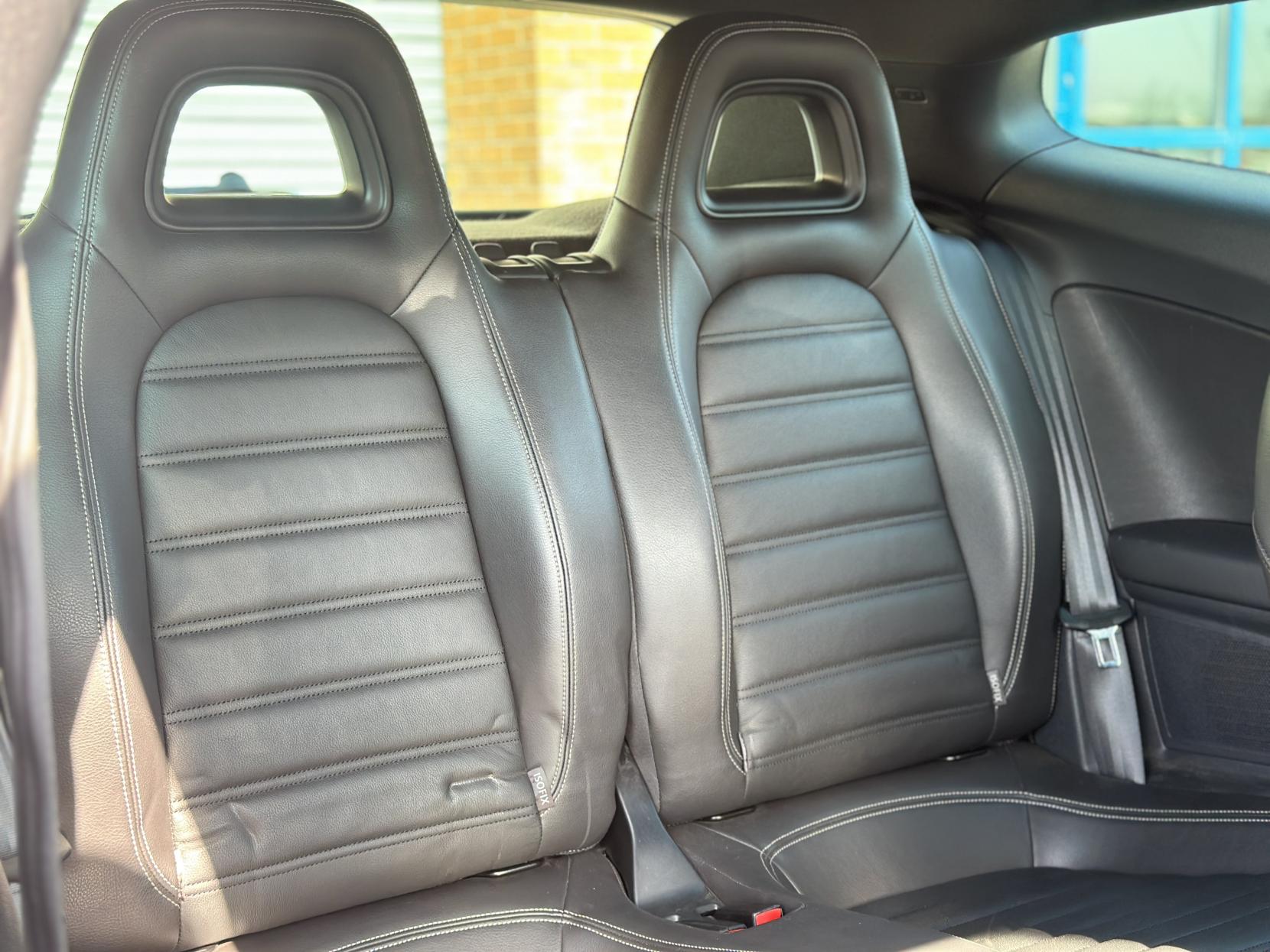 Volkswagen Scirocco 2.0 TSI R-Line Hatchback 3dr Petrol Manual Euro 5 (Leather, Nav) (210 ps)