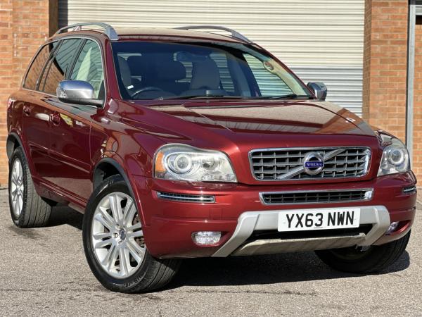 Volvo XC90 2.4 D5 Executive SUV 5dr Diesel Geartronic 4WD Euro 5 (200 ps)