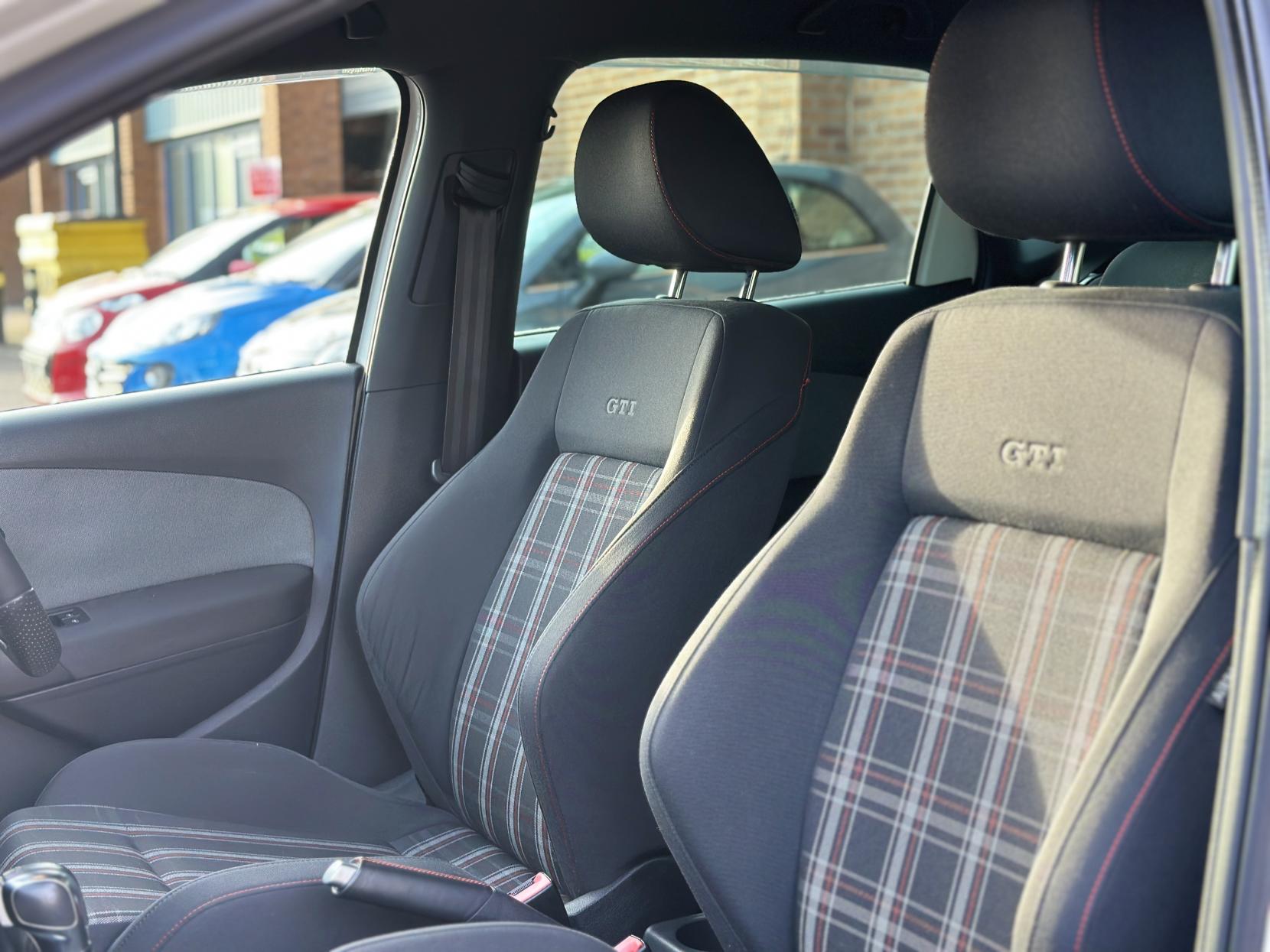 Volkswagen Polo 1.4 TSI GTI Hatchback 5dr Petrol DSG Euro 5 (180 ps)