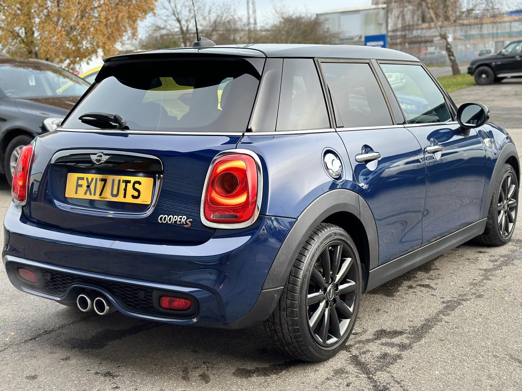 MINI Hatch 2.0 Cooper S Hatchback 5dr Petrol Manual Euro 6 (s/s) (192 ps)