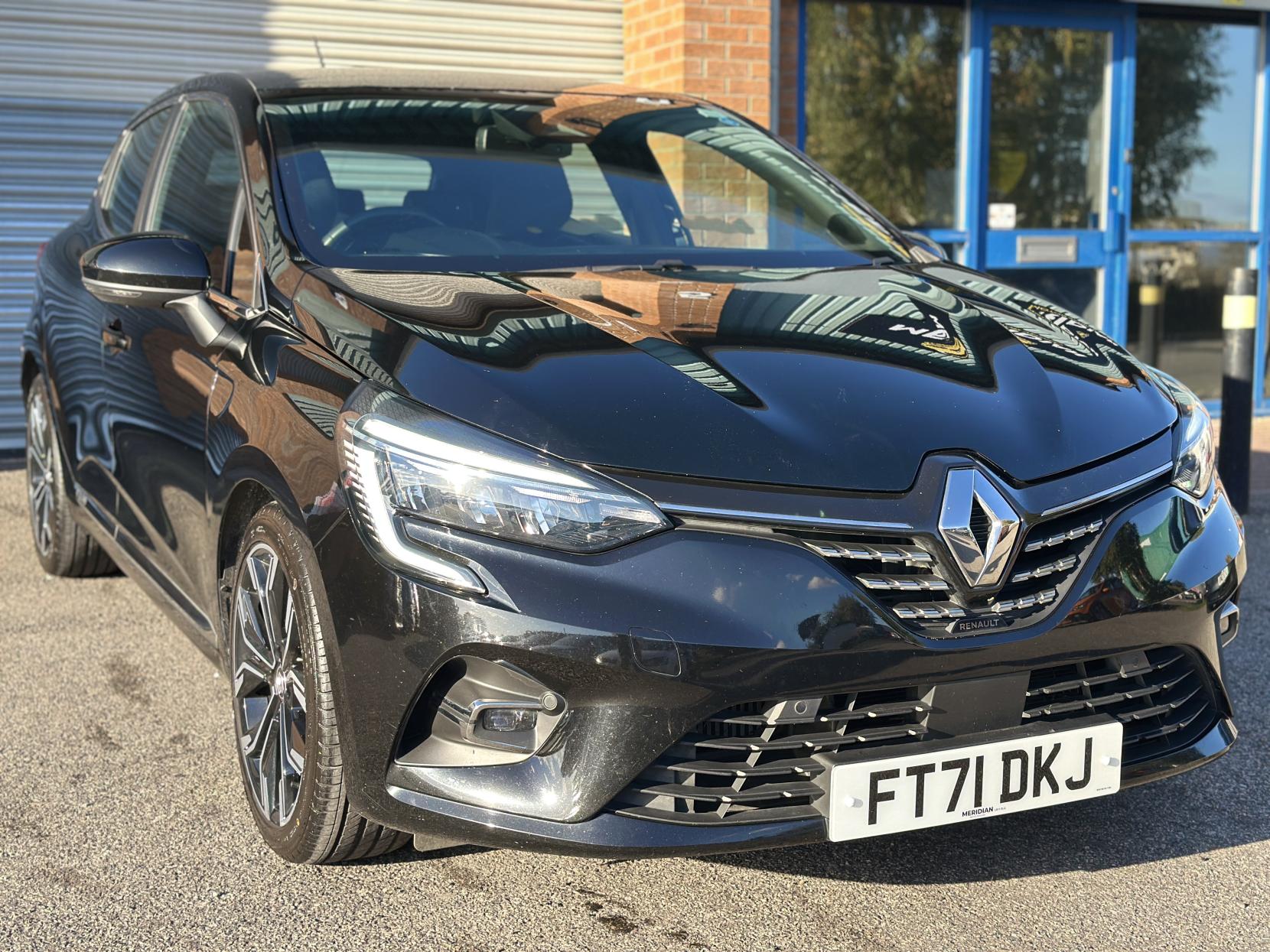 Renault Clio 1.0 TCe S Edition Hatchback 5dr Petrol Manual Euro 6 (s/s) (90 ps)