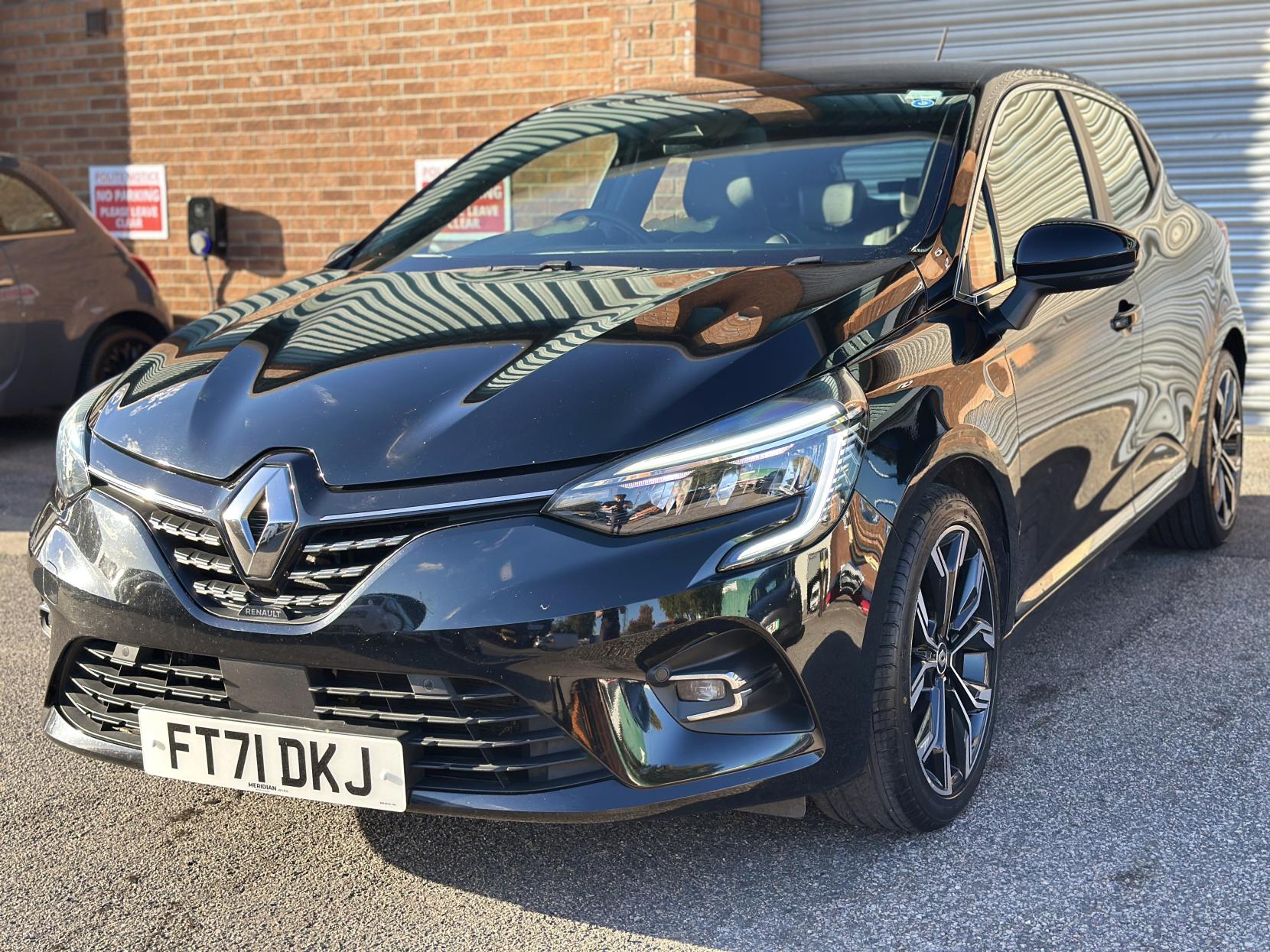 Renault Clio 1.0 TCe S Edition Hatchback 5dr Petrol Manual Euro 6 (s/s) (90 ps)