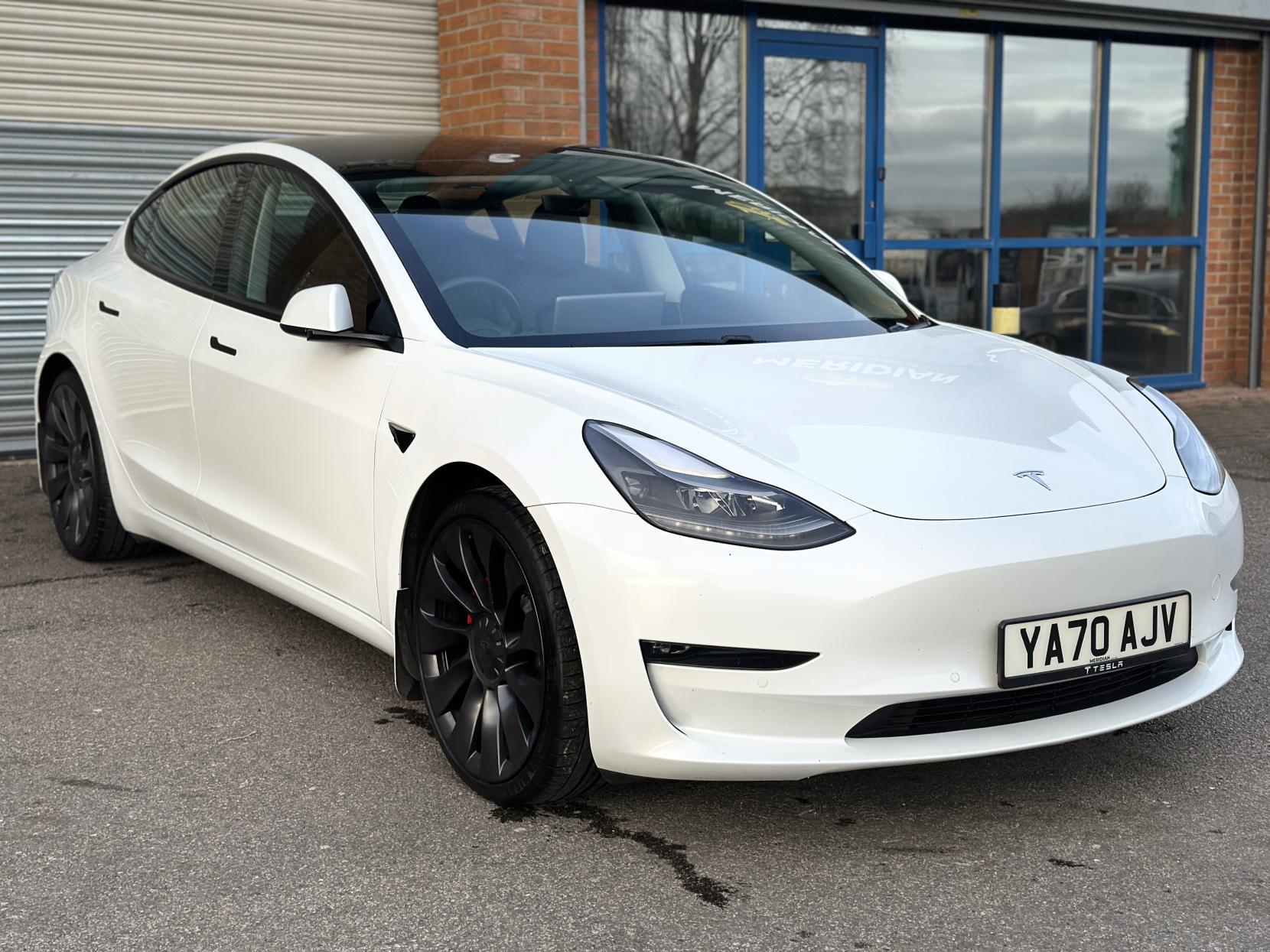 Tesla Model 3 (Dual Motor) Performance Saloon 4dr Electric Auto 4WDE (Performance Upgrade) (449 bhp)