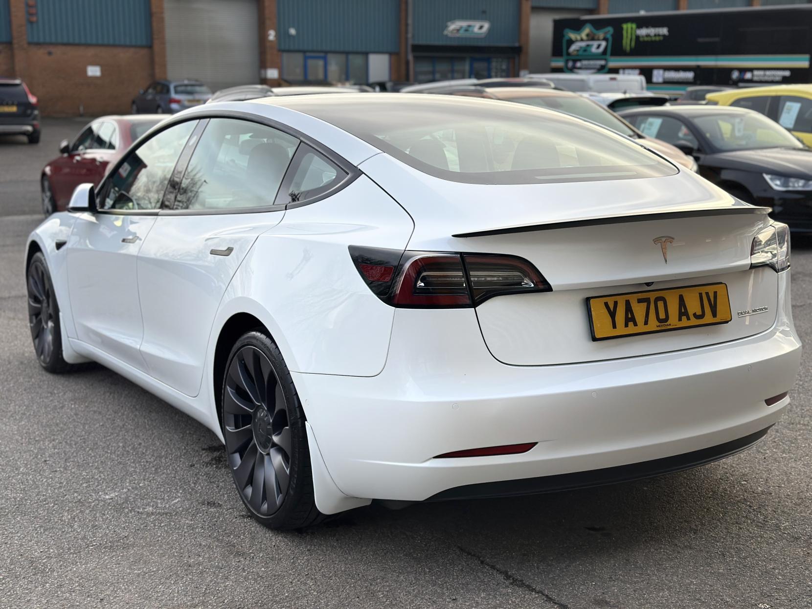 Tesla Model 3 (Dual Motor) Performance Saloon 4dr Electric Auto 4WDE (Performance Upgrade) (449 bhp)