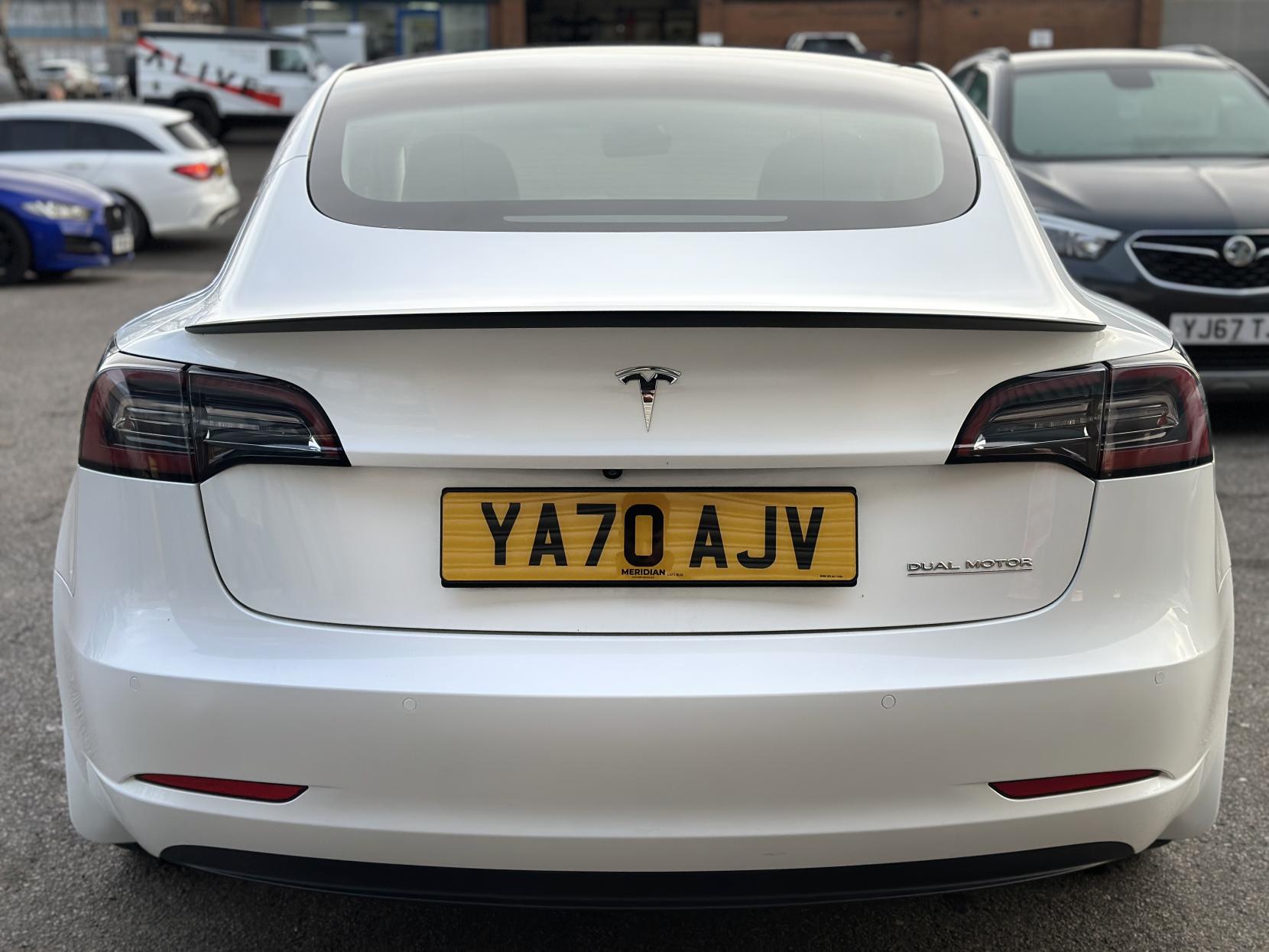 Tesla Model 3 (Dual Motor) Performance Saloon 4dr Electric Auto 4WDE (Performance Upgrade) (449 bhp)