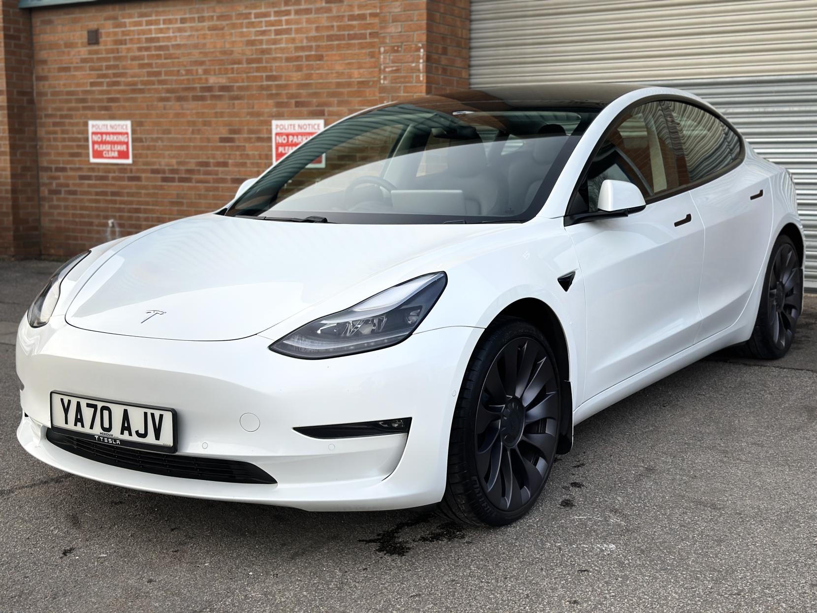 Tesla Model 3 (Dual Motor) Performance Saloon 4dr Electric Auto 4WDE (Performance Upgrade) (449 bhp)