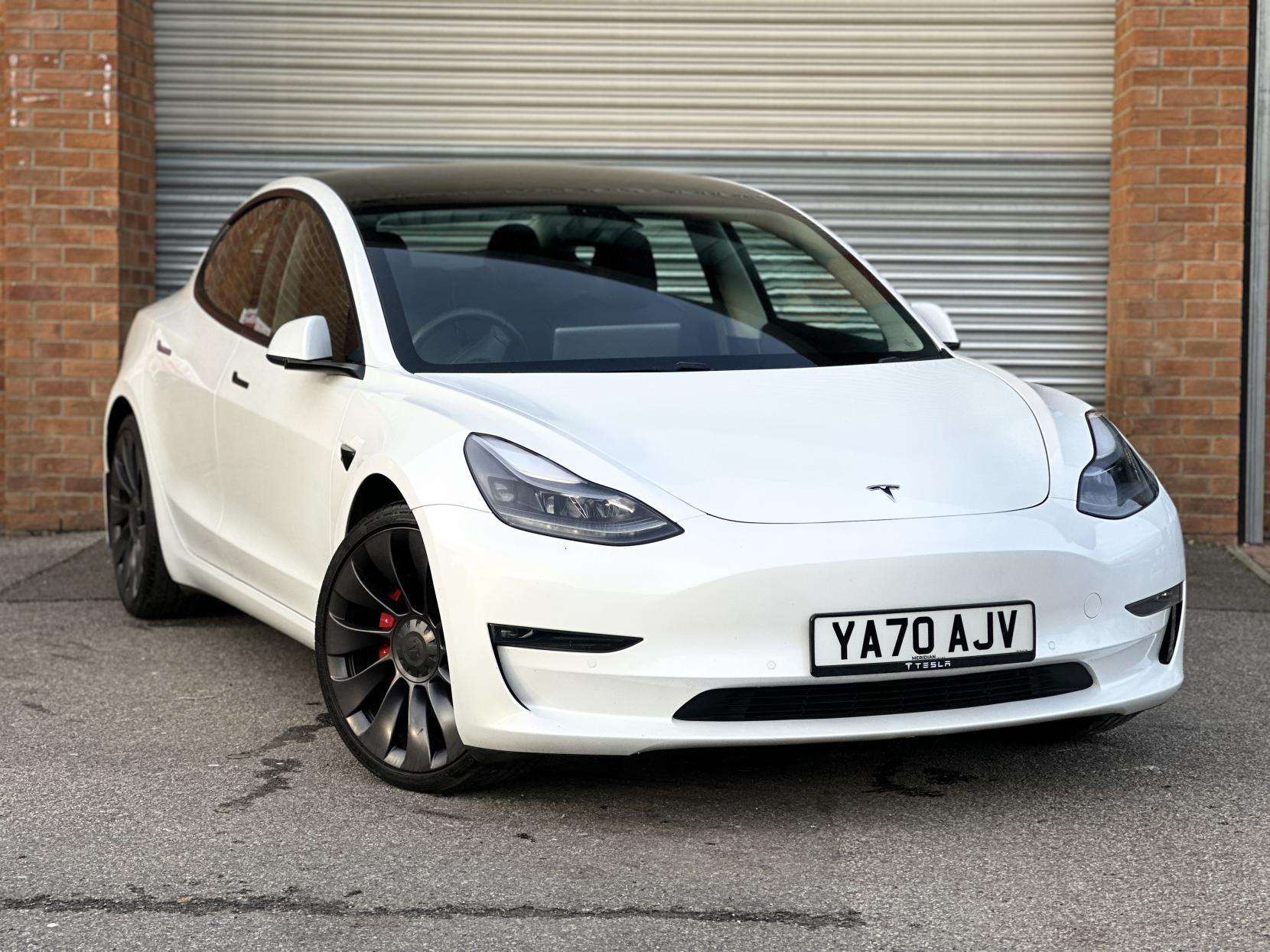 Tesla Model 3 (Dual Motor) Performance Saloon 4dr Electric Auto 4WDE (Performance Upgrade) (449 bhp)