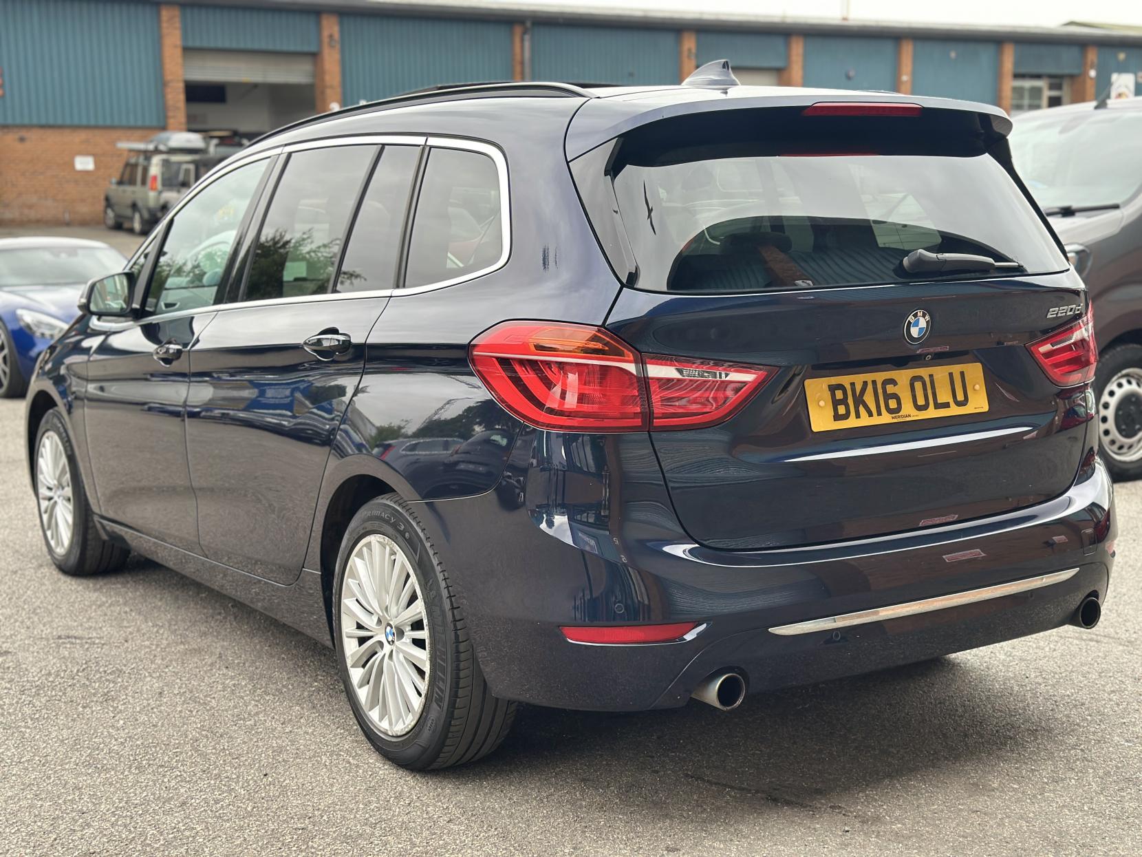 BMW 2 Series Gran Tourer 2.0 220d Luxury MPV 5dr Diesel Auto Euro 6 (s/s) (190 ps)
