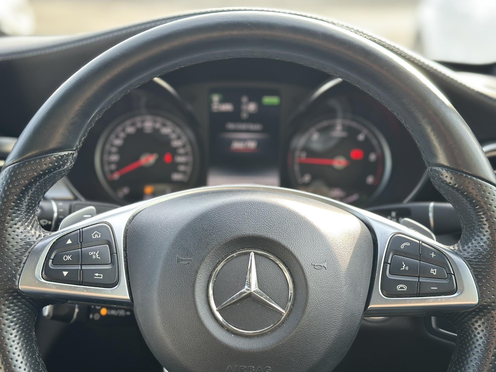 Mercedes-Benz C Class 2.1 C300h BlueTEC AMG Line Saloon 4dr Diesel Hybrid G-Tronic+ Euro 6 (s/s) (231 ps)