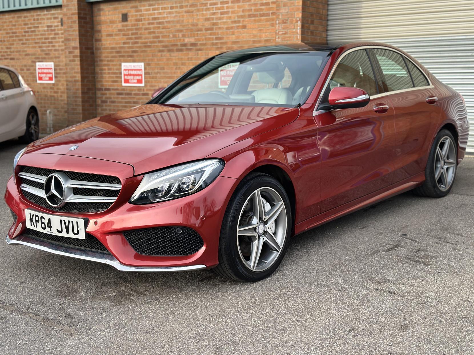 Mercedes-Benz C Class 2.1 C300h BlueTEC AMG Line Saloon 4dr Diesel Hybrid G-Tronic+ Euro 6 (s/s) (231 ps)