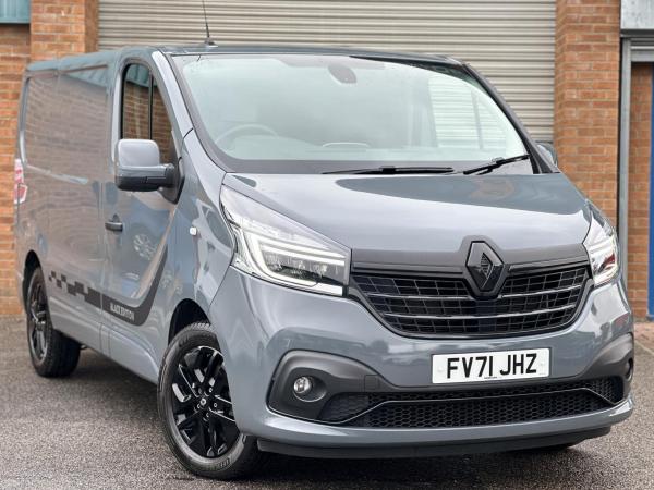 Renault Trafic 2.0 dCi ENERGY 28 Black Edition Panel Van 5dr Diesel Manual SWB Standard Roof Euro 6 (s/s) (145 ps)