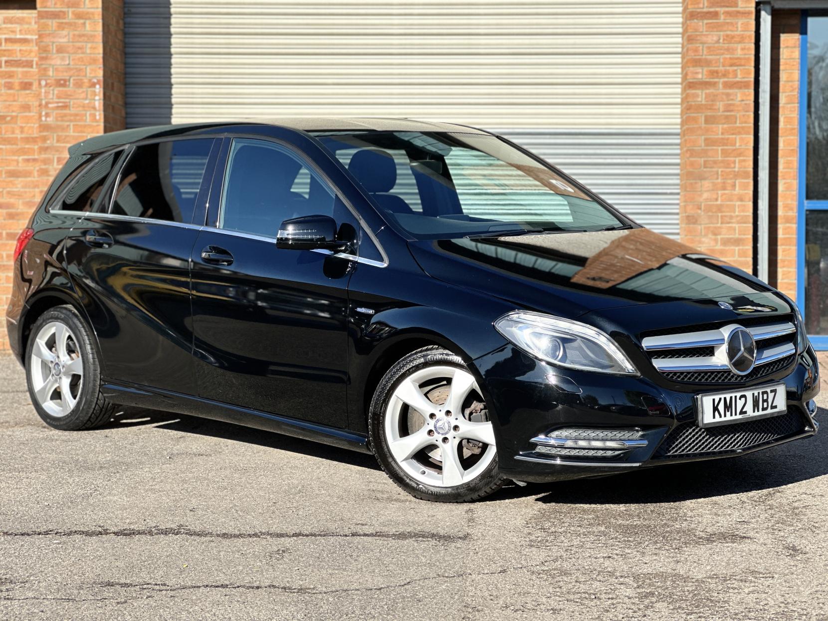 Mercedes-Benz B Class 1.6 B180 BlueEfficiency Sport MPV 5dr Petrol 7G-DCT Euro 5 (s/s) (122 ps)