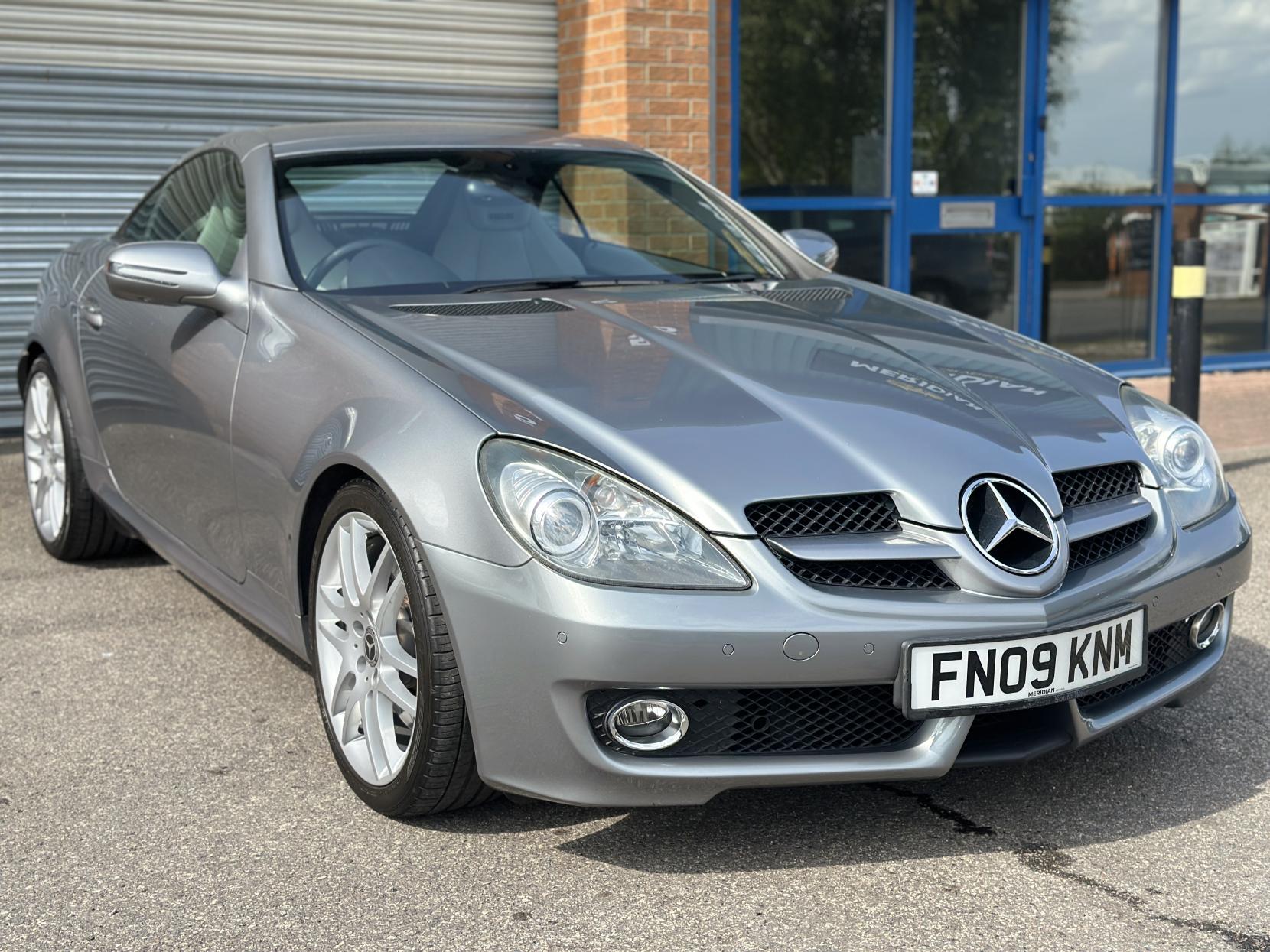 Mercedes-Benz SLK 1.8 SLK200K Convertible 2dr Petrol Tiptronic Euro 4 (184 ps)