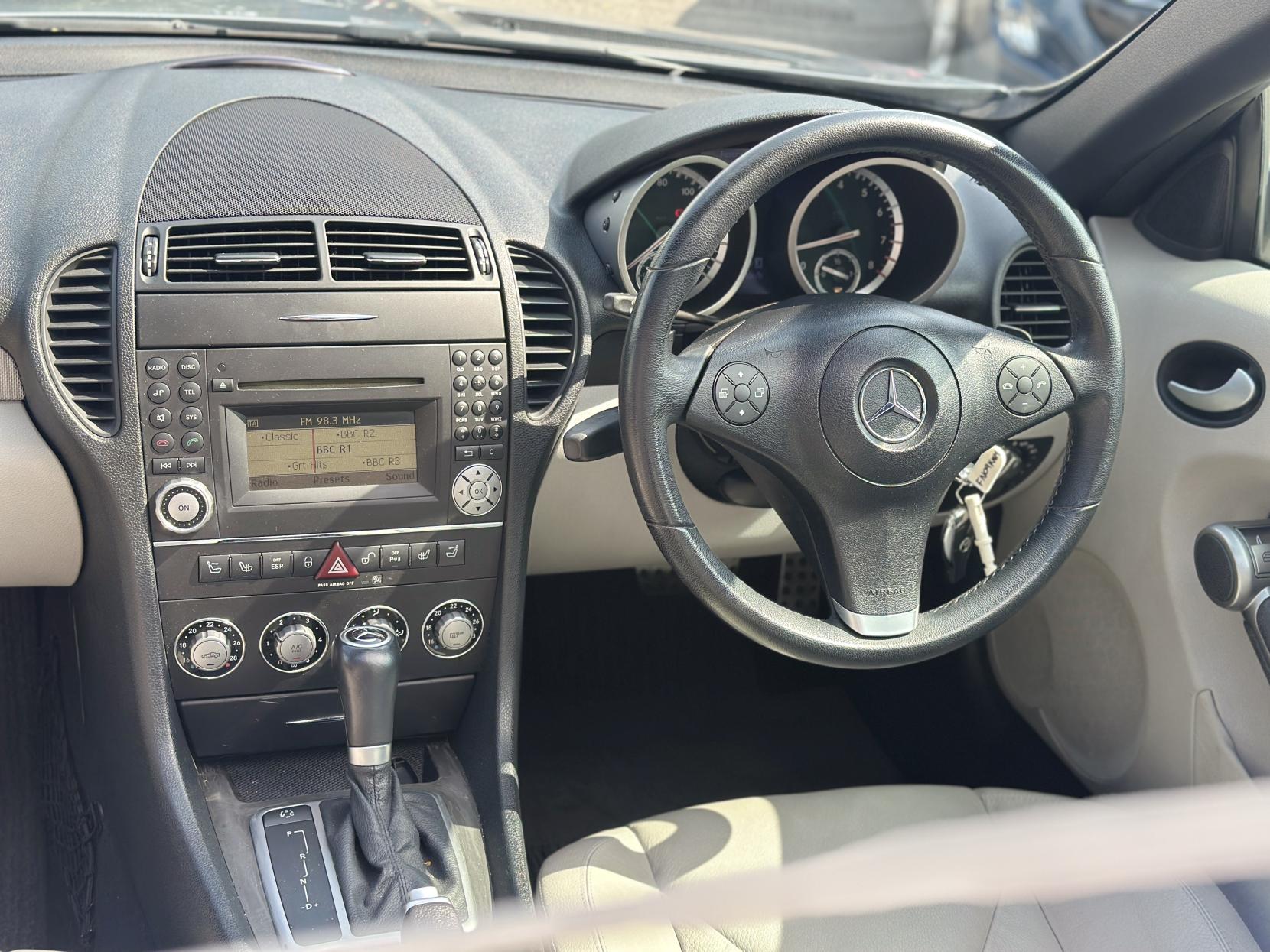 Mercedes-Benz SLK 1.8 SLK200K Convertible 2dr Petrol Tiptronic Euro 4 (184 ps)