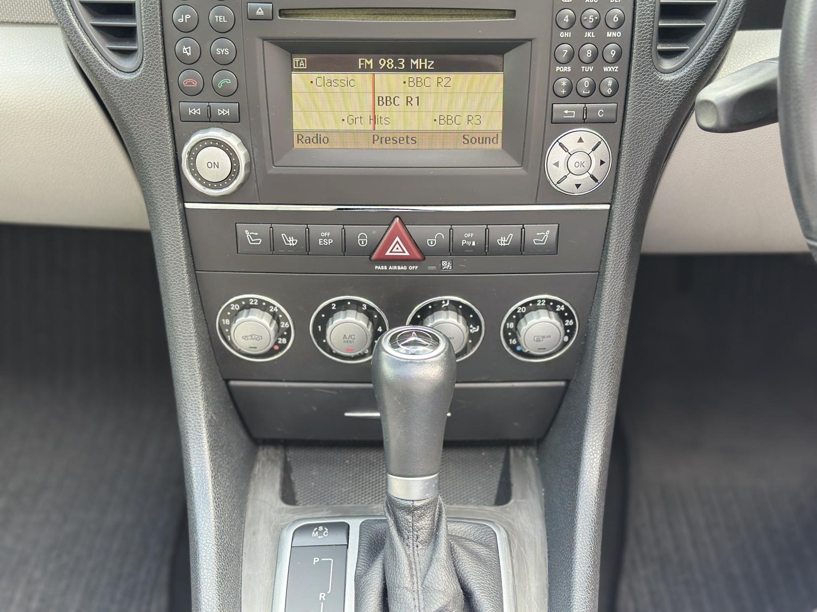Mercedes-Benz SLK 1.8 SLK200K Convertible 2dr Petrol Tiptronic Euro 4 (184 ps)