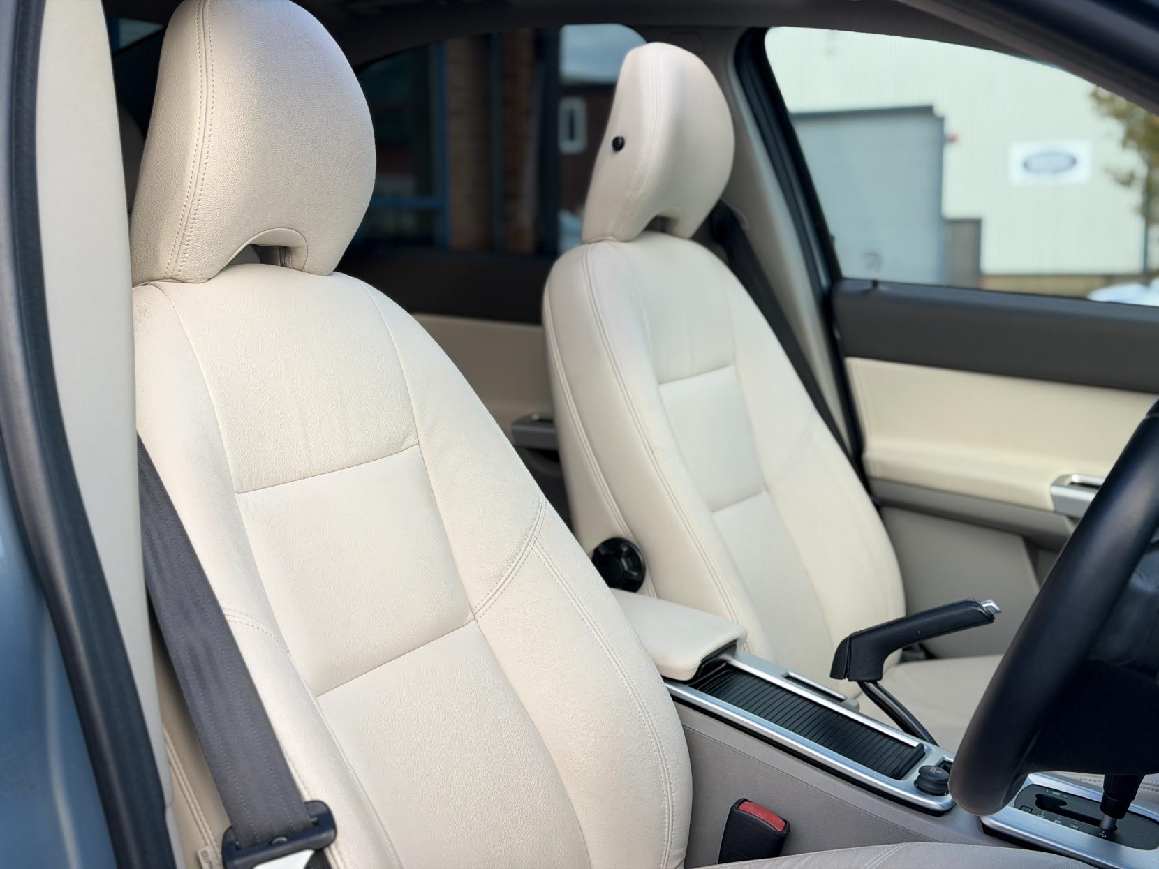 Volvo S40 2.0 CLASSIC S40 II (facelift 2007)