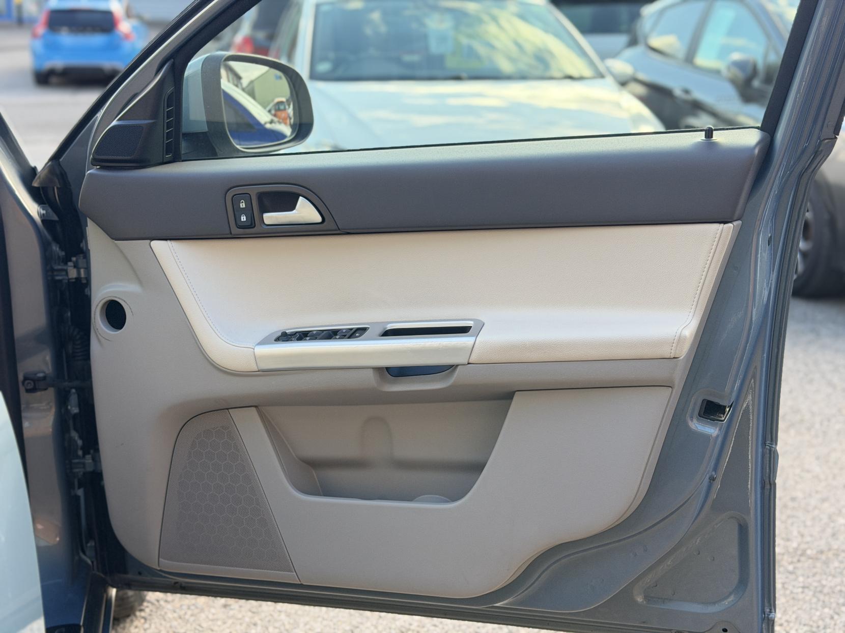 Volvo S40 2.0 CLASSIC S40 II (facelift 2007)