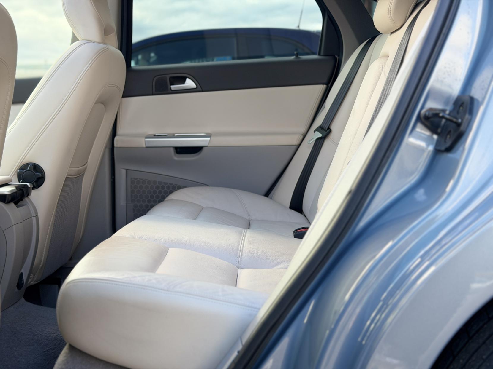 Volvo S40 2.0 CLASSIC S40 II (facelift 2007)