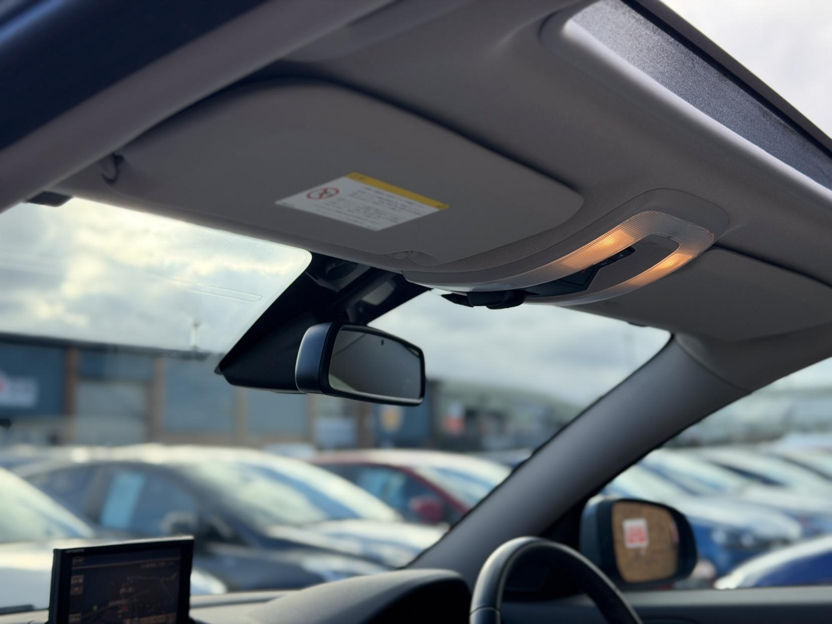 Volvo S40 2.0 CLASSIC S40 II (facelift 2007)