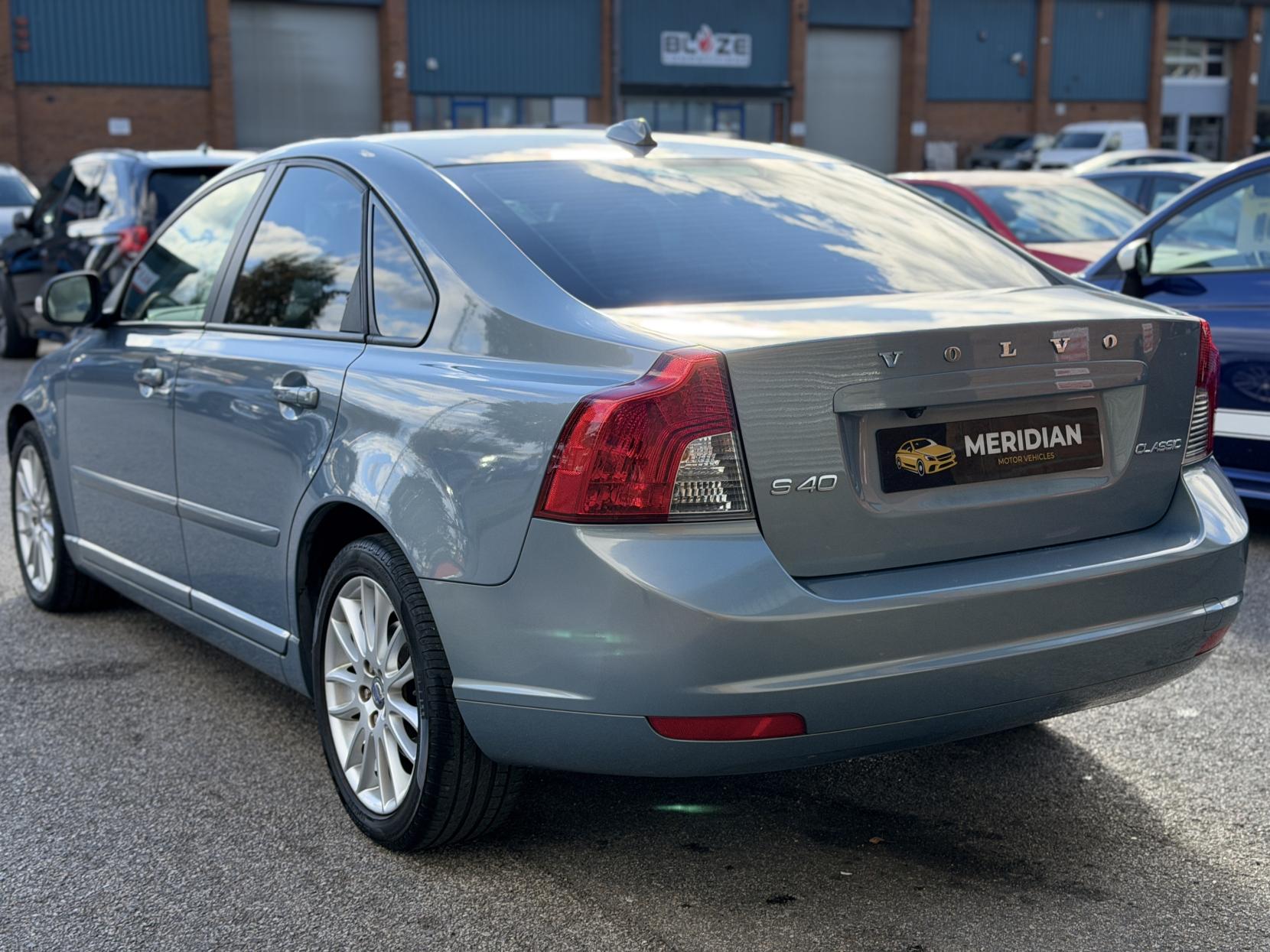 Volvo S40 2.0 CLASSIC S40 II (facelift 2007)
