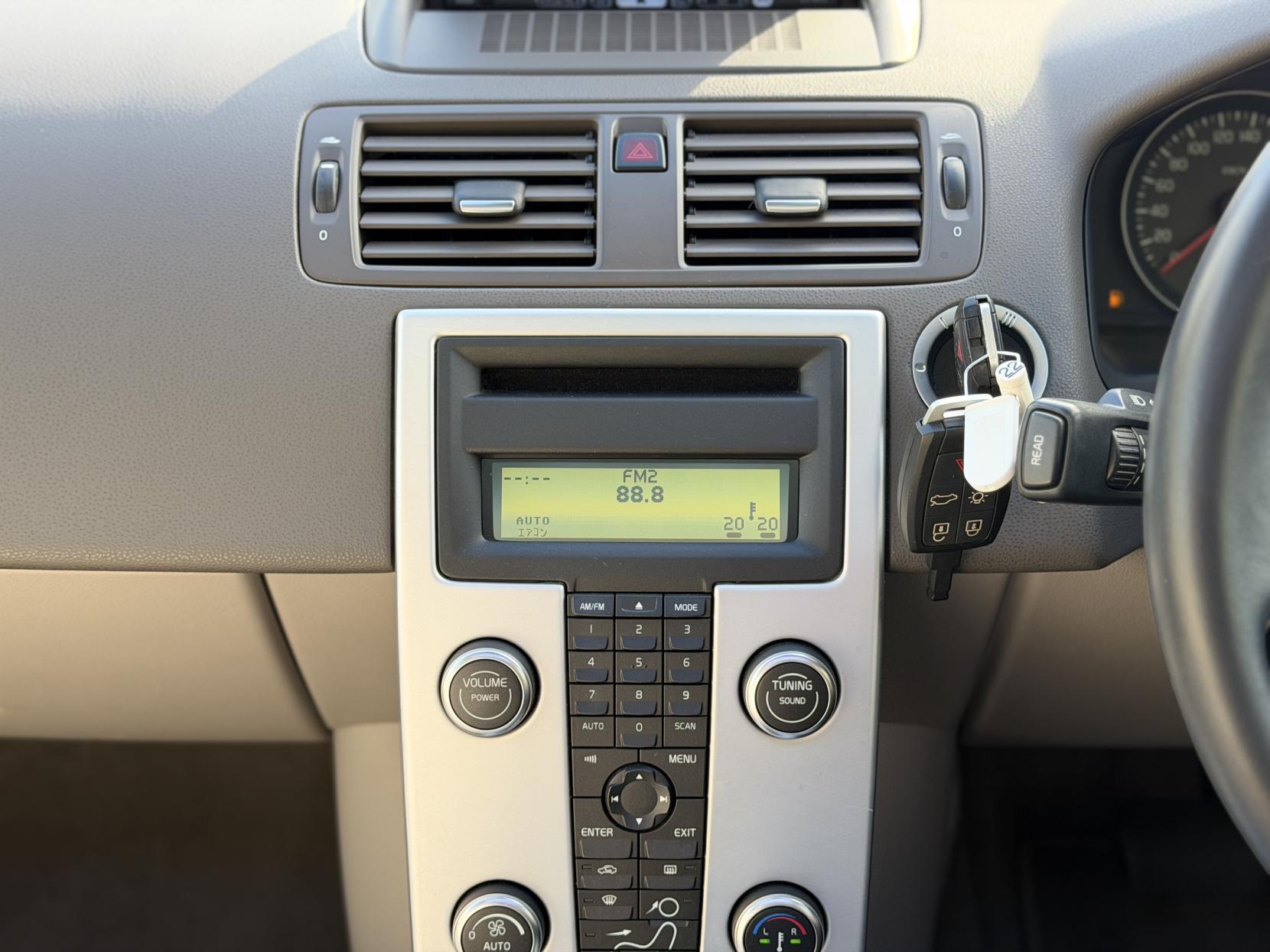 Volvo S40 2.0 CLASSIC S40 II (facelift 2007)