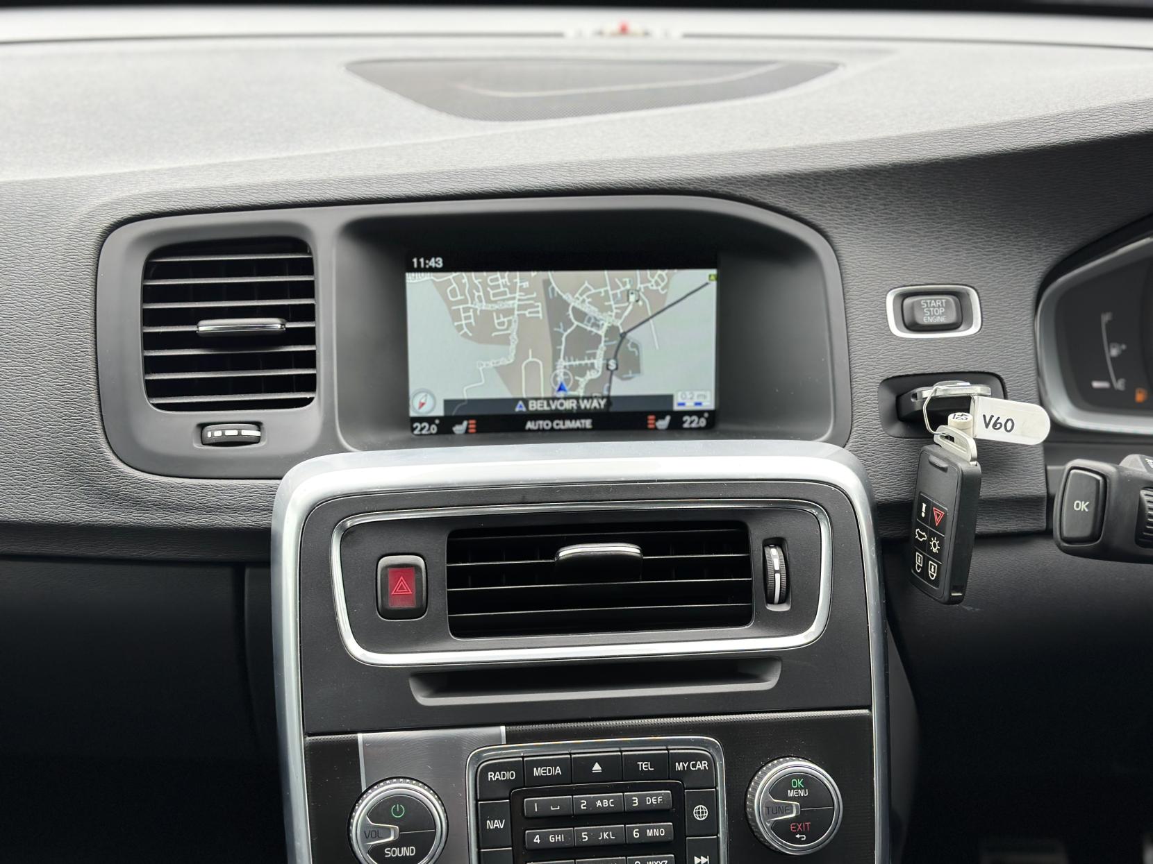 Volvo V60 2.0 D4 R-Design Lux Nav Estate 5dr Diesel Manual Euro 6 (s/s) (190 ps)