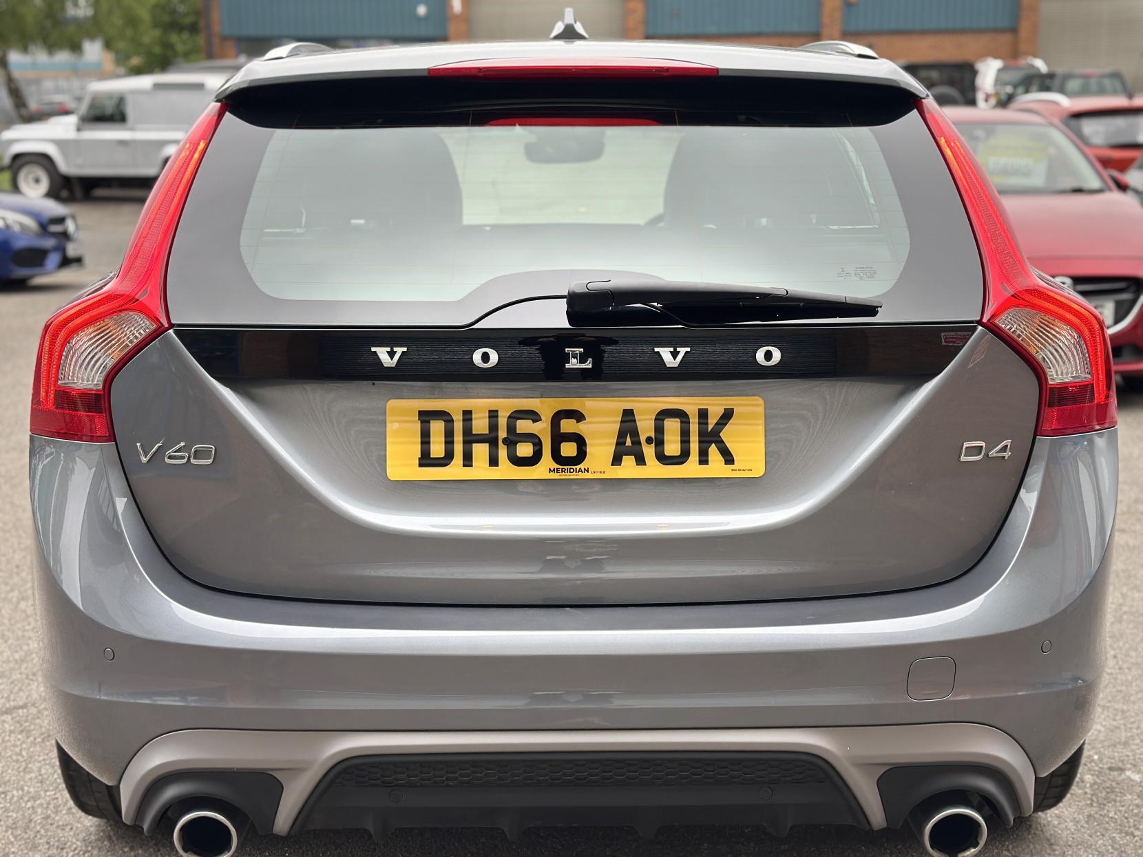 Volvo V60 2.0 D4 R-Design Lux Nav Estate 5dr Diesel Manual Euro 6 (s/s) (190 ps)