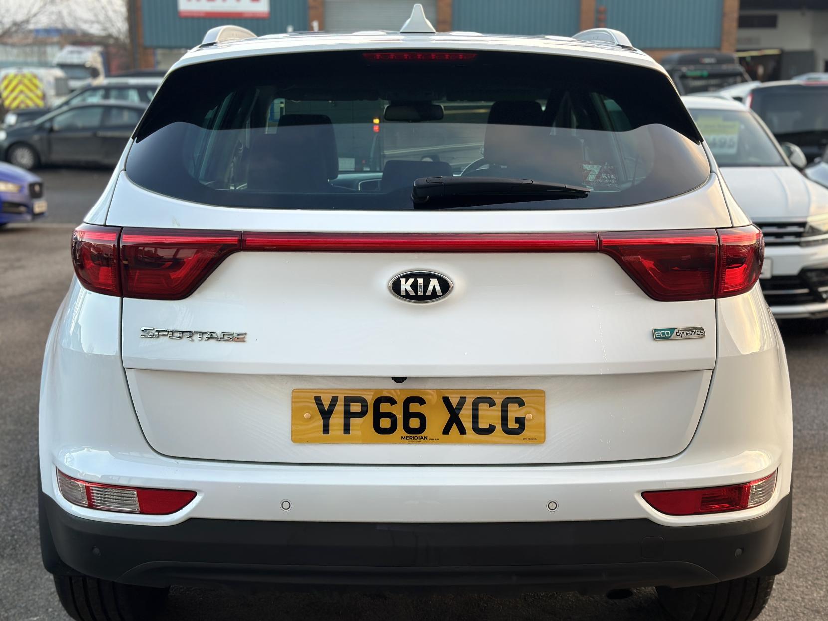 Kia Sportage 1.7 CRDi 2 SUV 5dr Diesel Manual Euro 6 (s/s) (114 bhp)