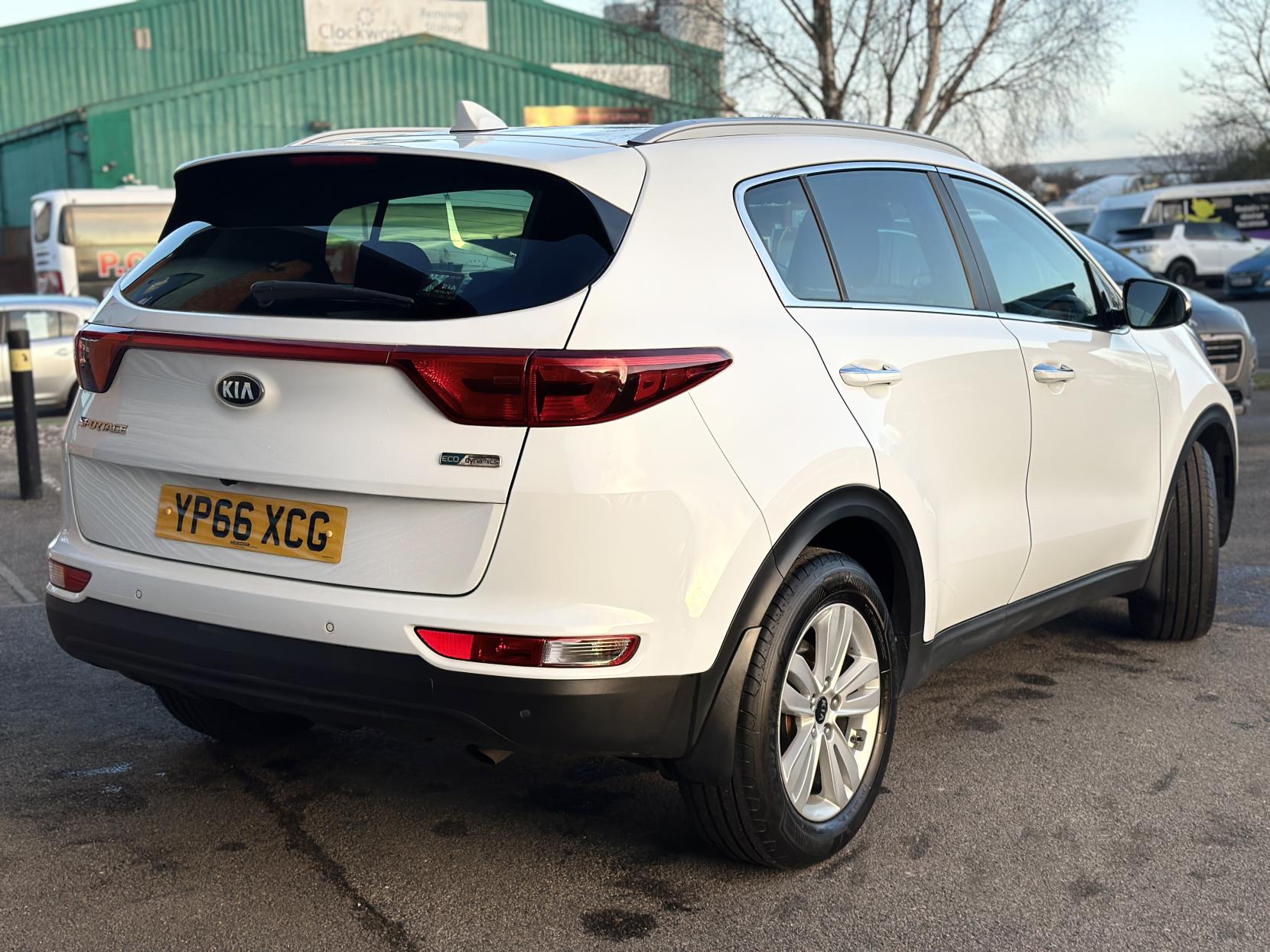 Kia Sportage 1.7 CRDi 2 SUV 5dr Diesel Manual Euro 6 (s/s) (114 bhp)