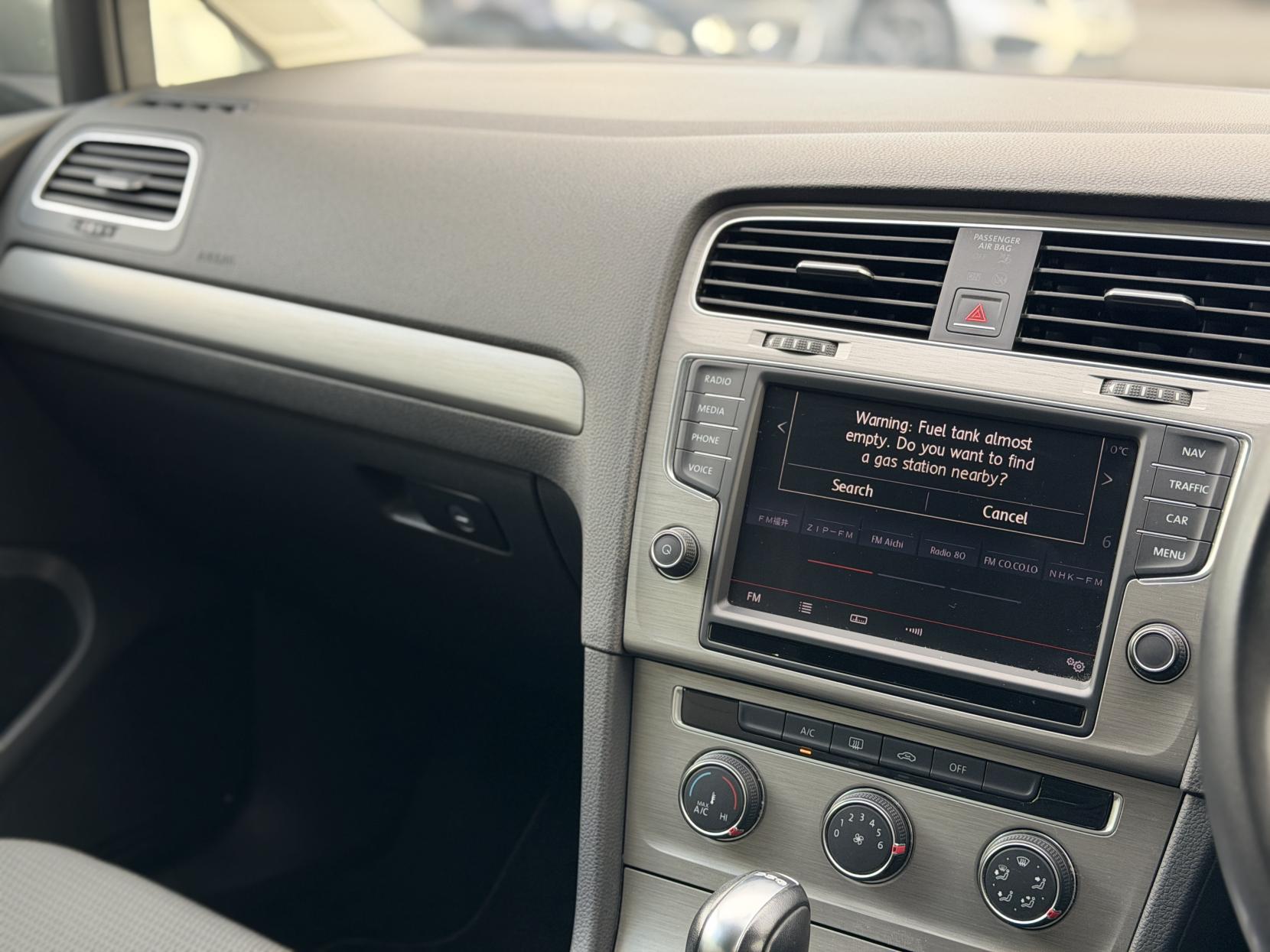 Volkswagen Golf 1.2 TSI BlueMotion Tech S Estate 5dr Petrol DSG Euro 5 (s/s) (105 ps)