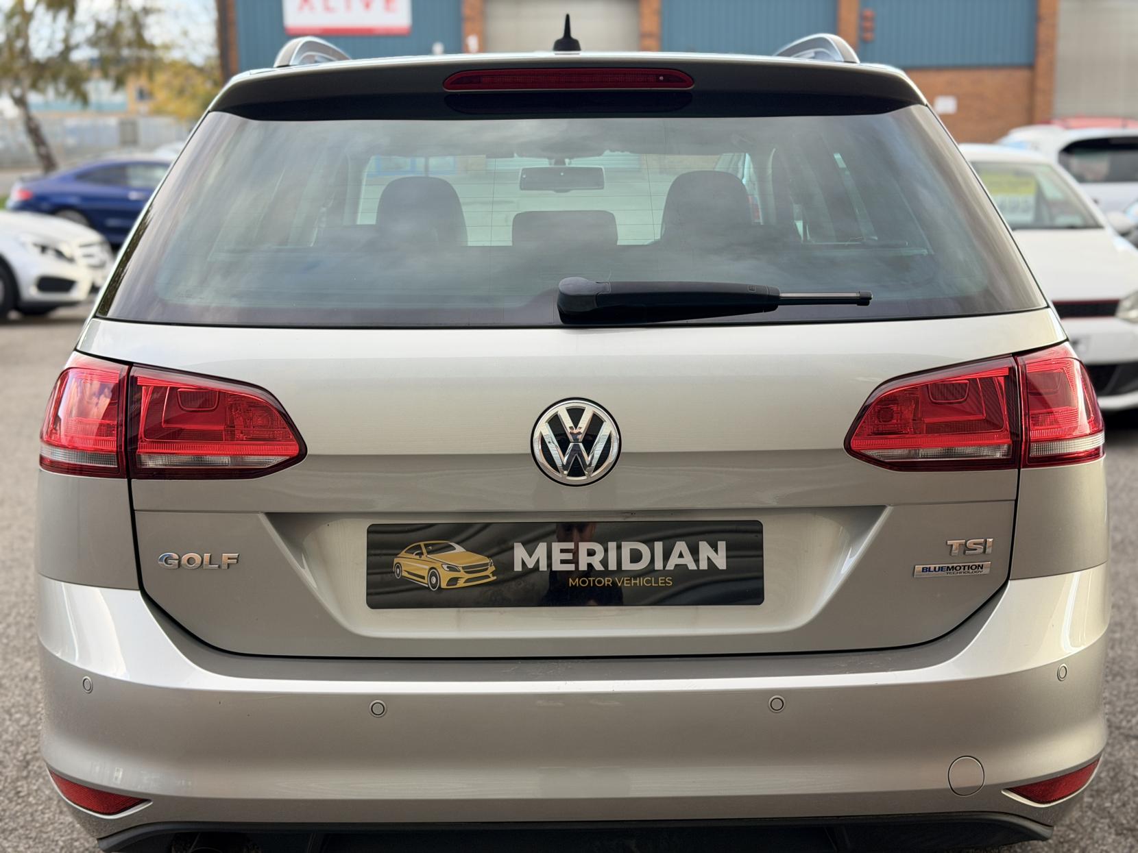 Volkswagen Golf 1.2 TSI BlueMotion Tech S Estate 5dr Petrol DSG Euro 5 (s/s) (105 ps)