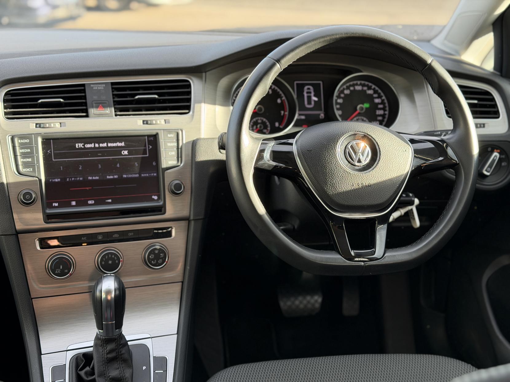 Volkswagen Golf 1.2 TSI BlueMotion Tech S Estate 5dr Petrol DSG Euro 5 (s/s) (105 ps)