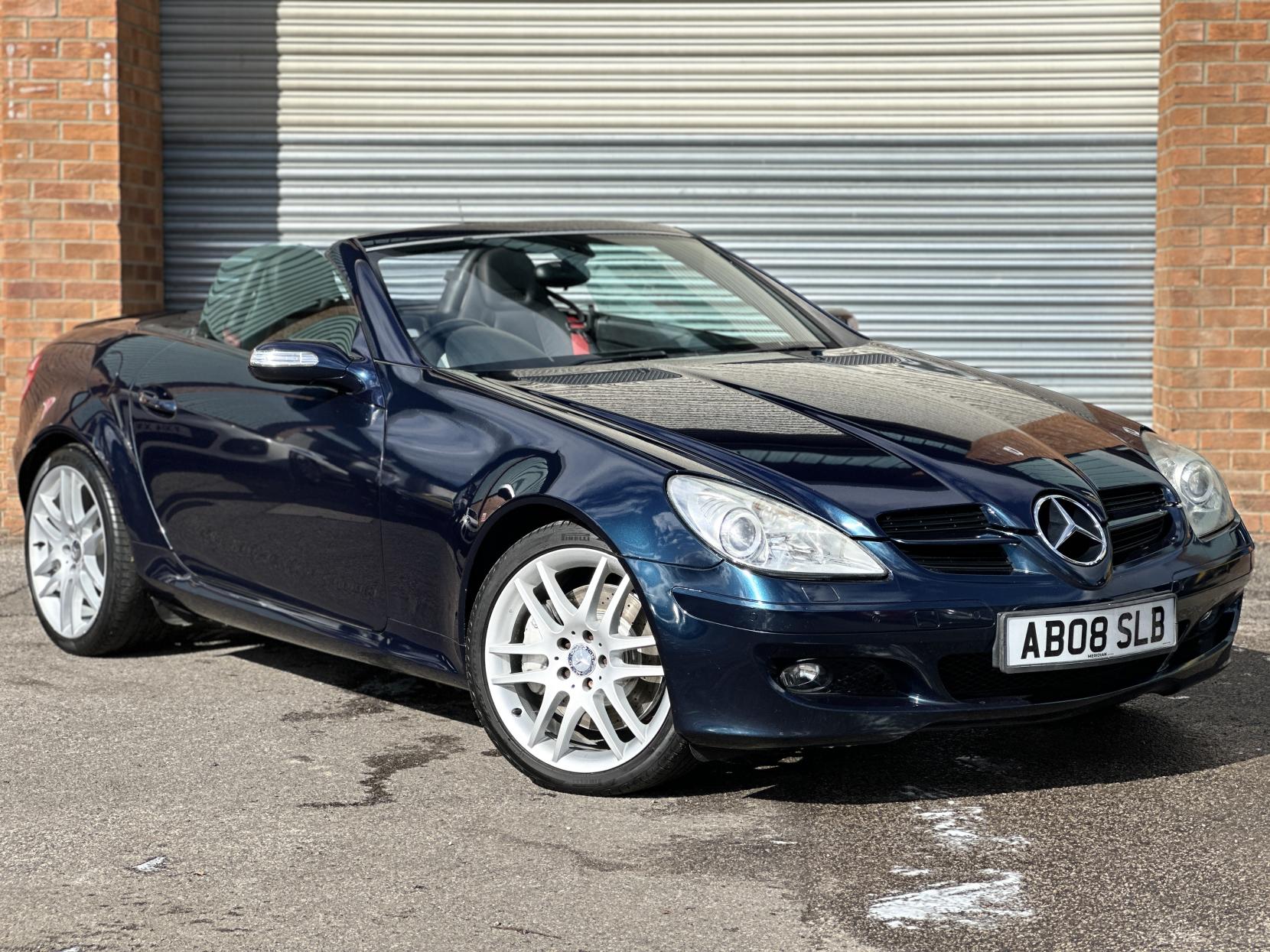 Mercedes-Benz SLK 3.0 SLK280 Convertible 2dr Petrol G-Tronic Euro 5 (231 ps)