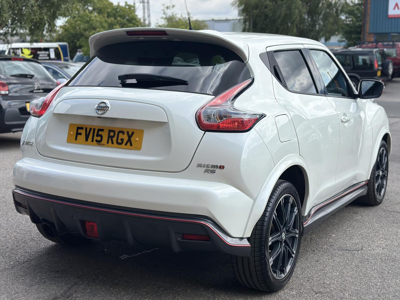 Nissan Juke 1.6 DIG-T Nismo RS SUV 5dr Petrol Manual Euro 5 (218 ps)