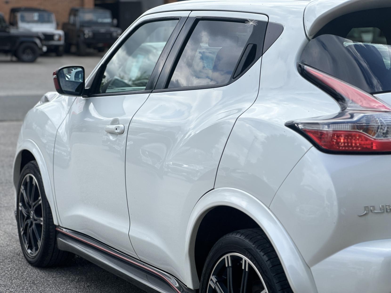 Nissan Juke 1.6 DIG-T Nismo RS SUV 5dr Petrol Manual Euro 5 (218 ps)