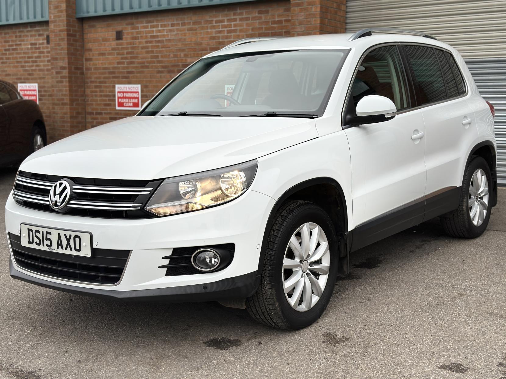 Volkswagen Tiguan 2.0 TDI BlueMotion Tech Match SUV 5dr Diesel DSG 4WD Euro 5 (s/s) (140 ps)