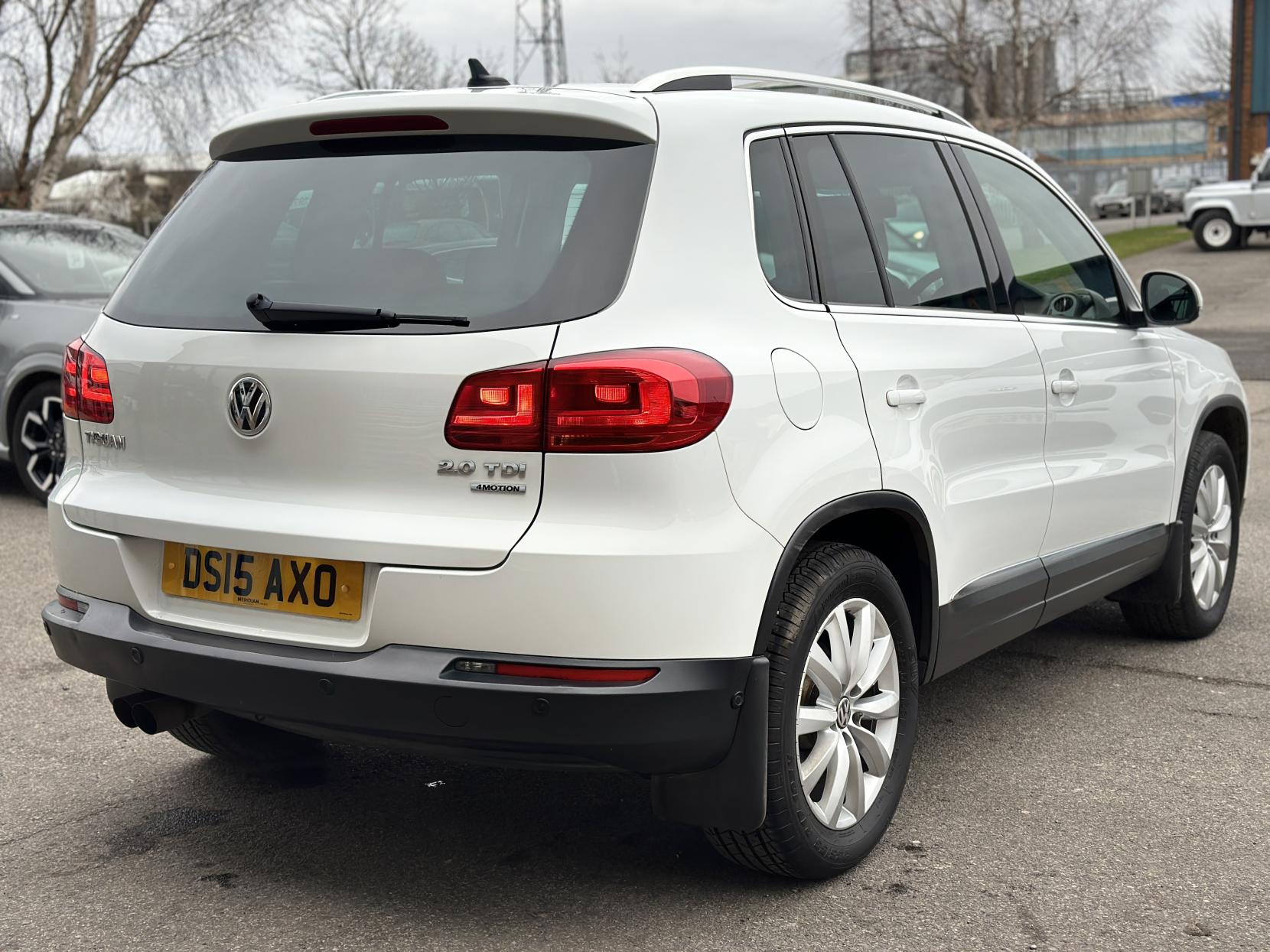 Volkswagen Tiguan 2.0 TDI BlueMotion Tech Match SUV 5dr Diesel DSG 4WD Euro 5 (s/s) (140 ps)