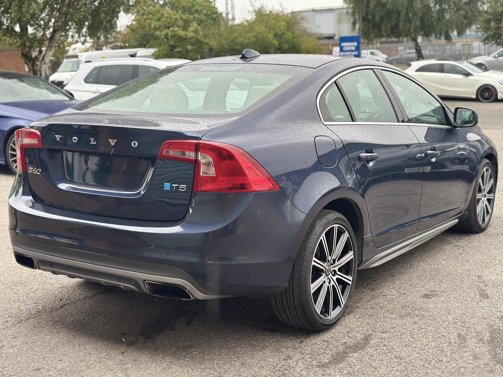 Volvo S60 2.0 SE Lux Saloon (2013 - 2018)