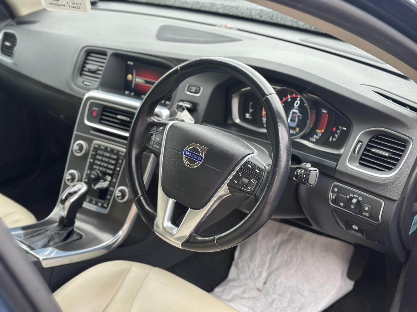 Volvo S60 2.0 SE Lux Saloon (2013 - 2018)