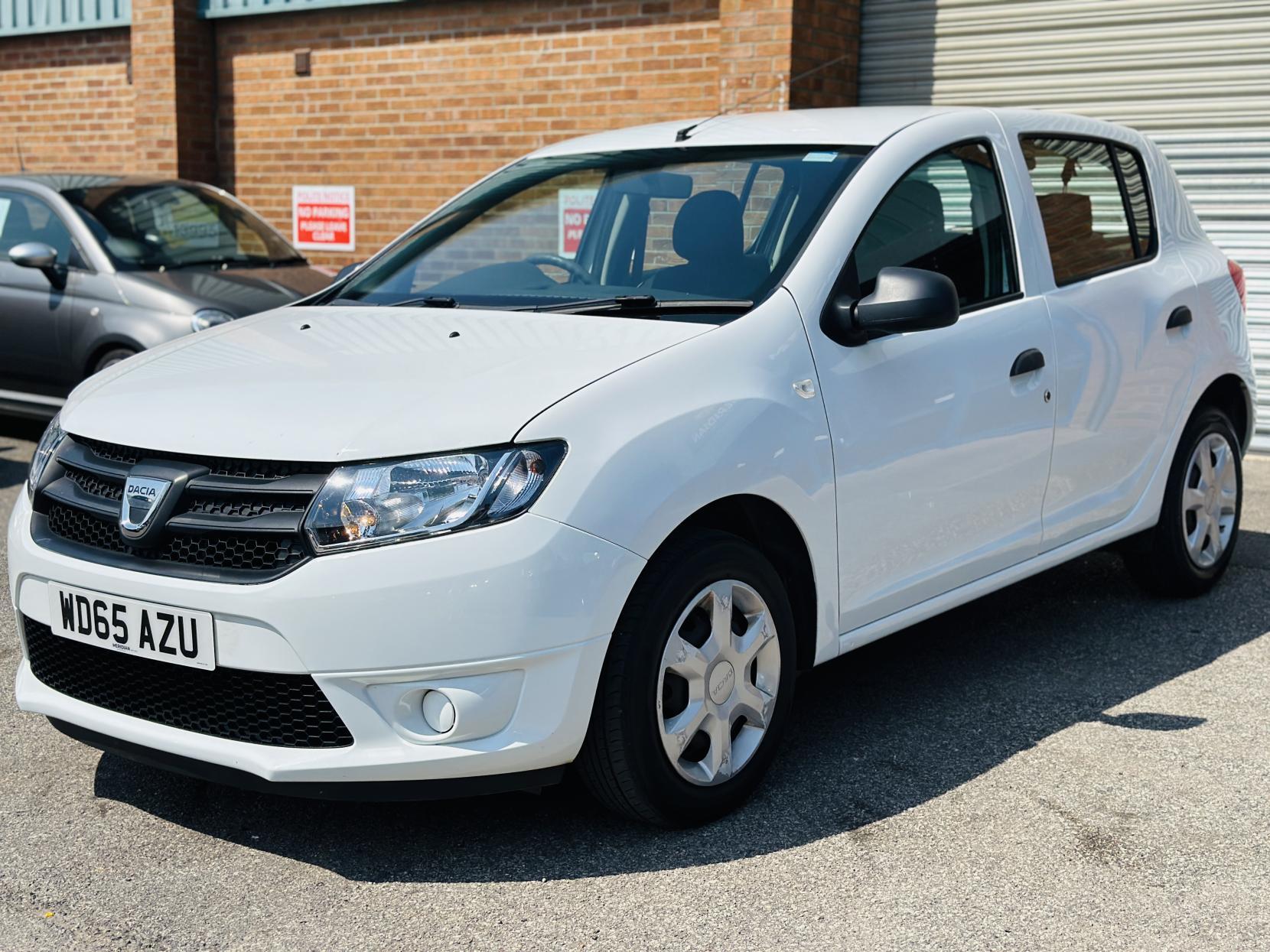 Dacia Sandero 1.5 dCi Ambiance Hatchback 5dr Diesel Manual Euro 6 (s/s) (90 ps)