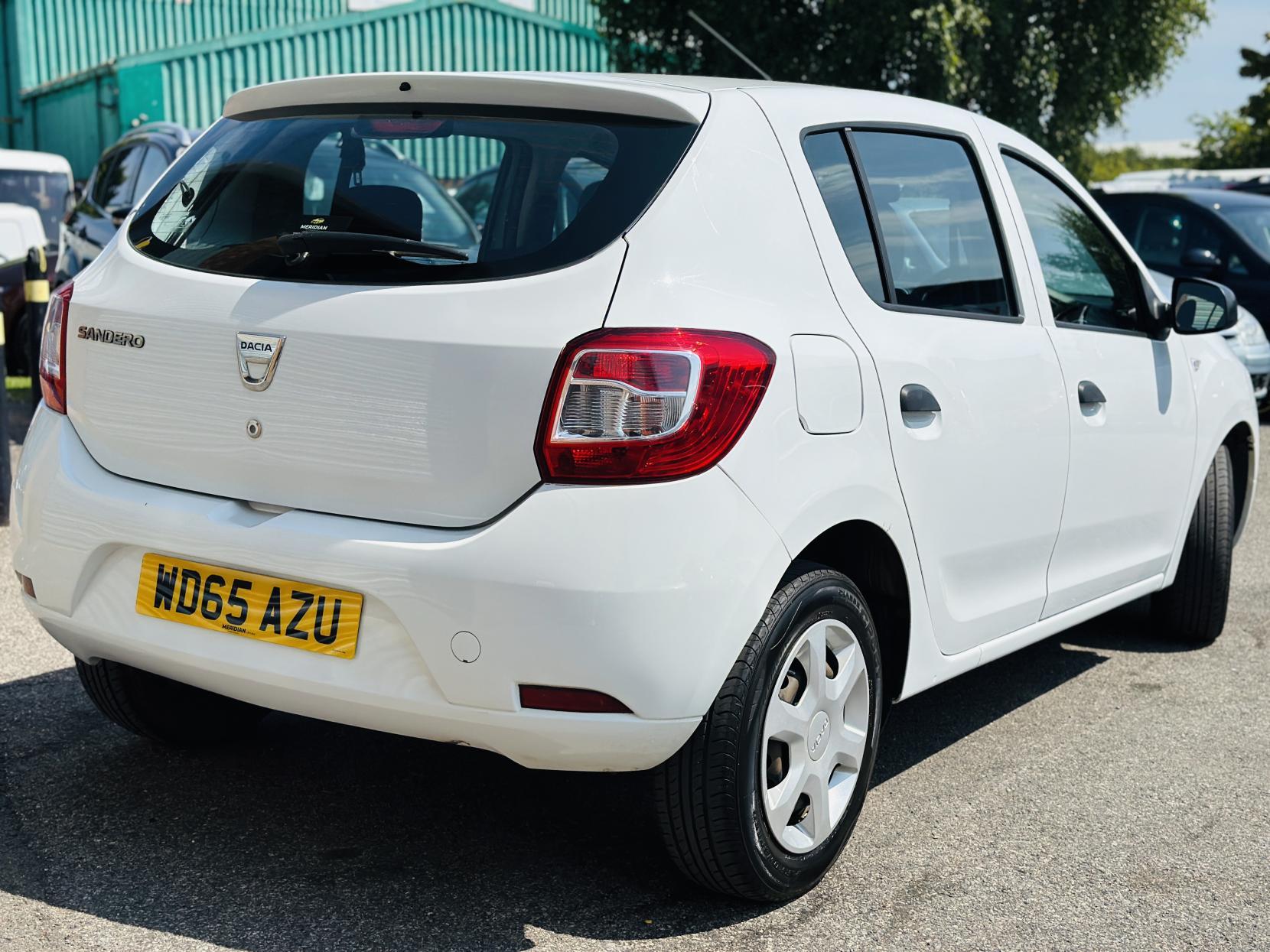 Dacia Sandero 1.5 dCi Ambiance Hatchback 5dr Diesel Manual Euro 6 (s/s) (90 ps)