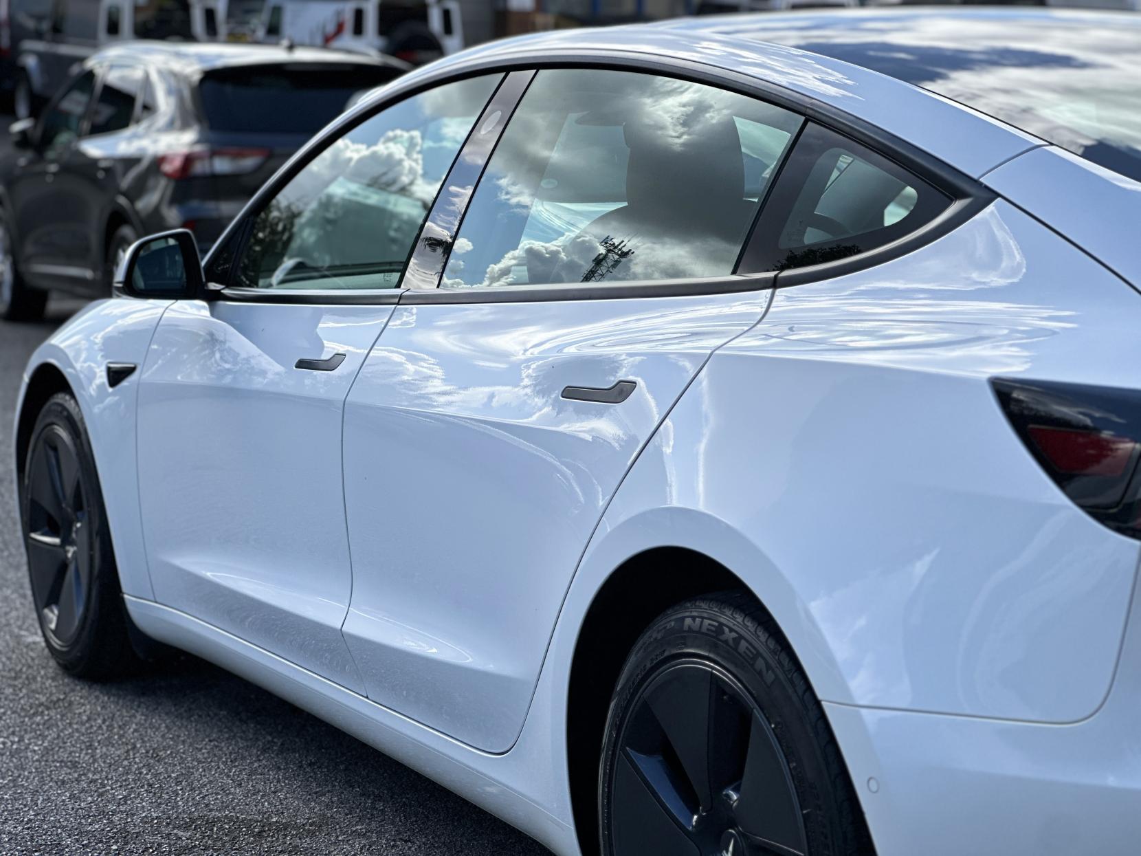 Tesla Model 3 Standard Range Plus Saloon 4dr Electric Auto RWD (241 bhp)
